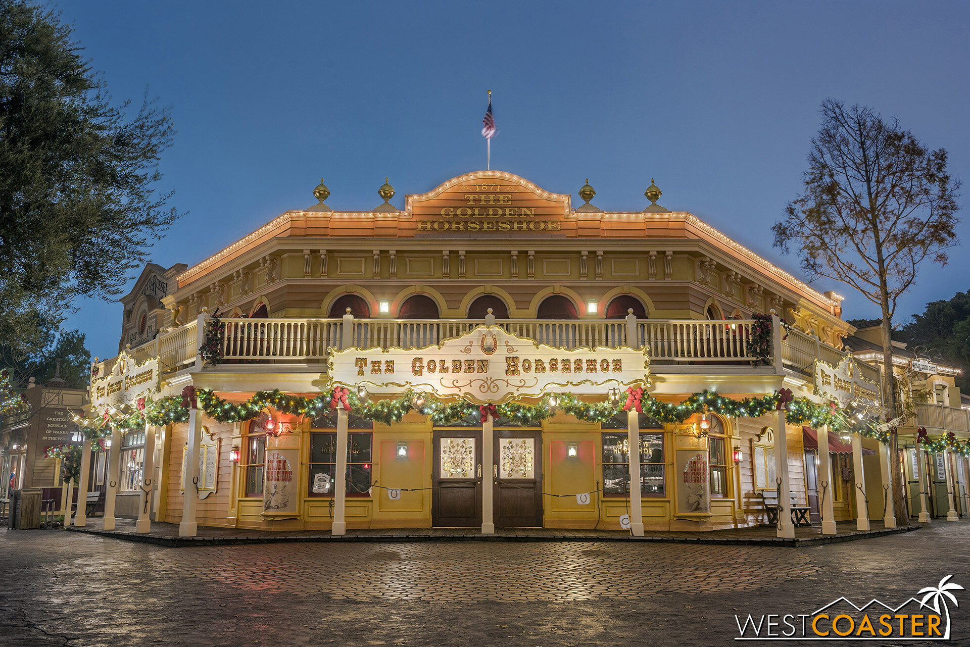  Frontierland brings a more rustic charm to Christmas. 