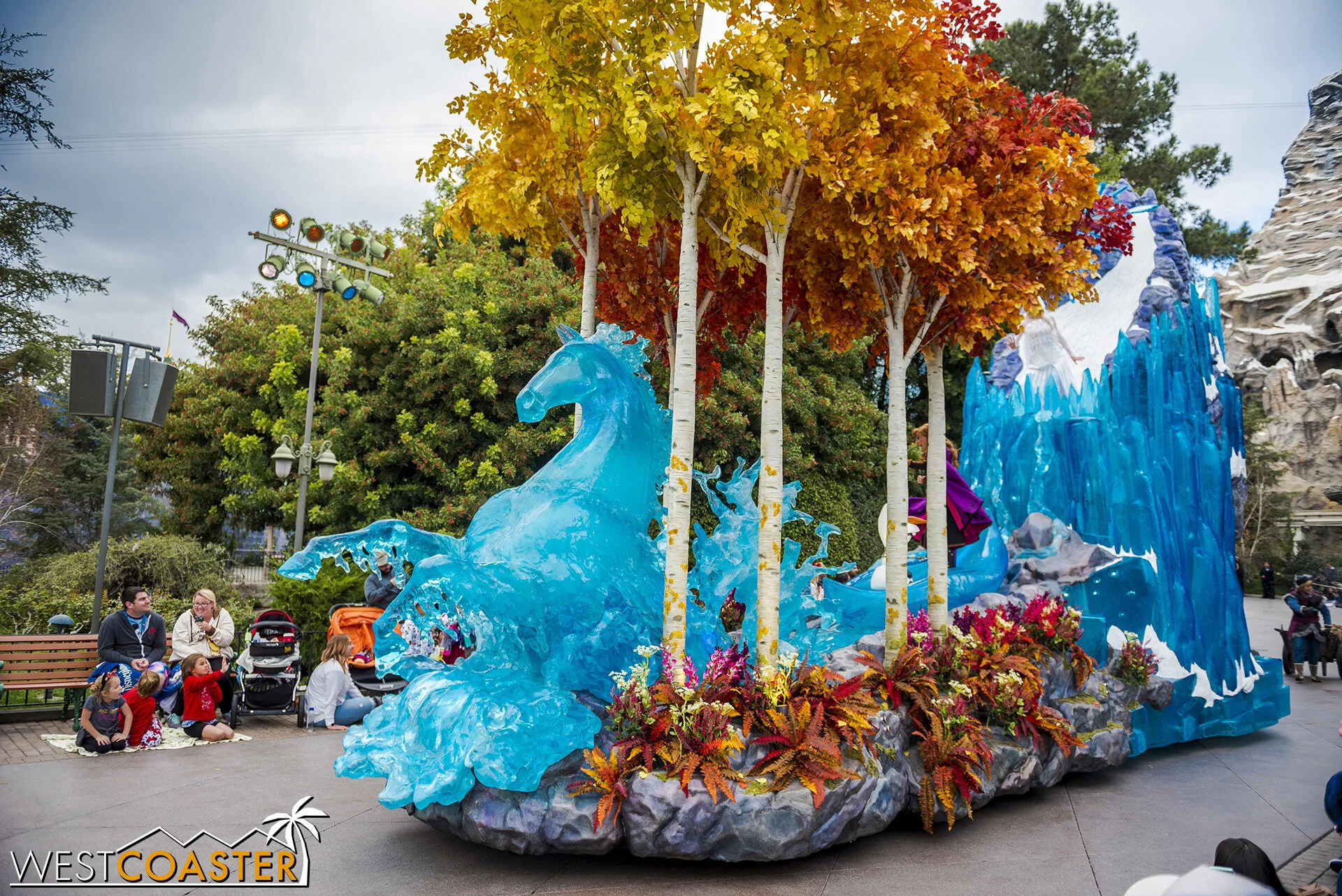 DLR-20_0303-E-Frozen2-0000b.jpg