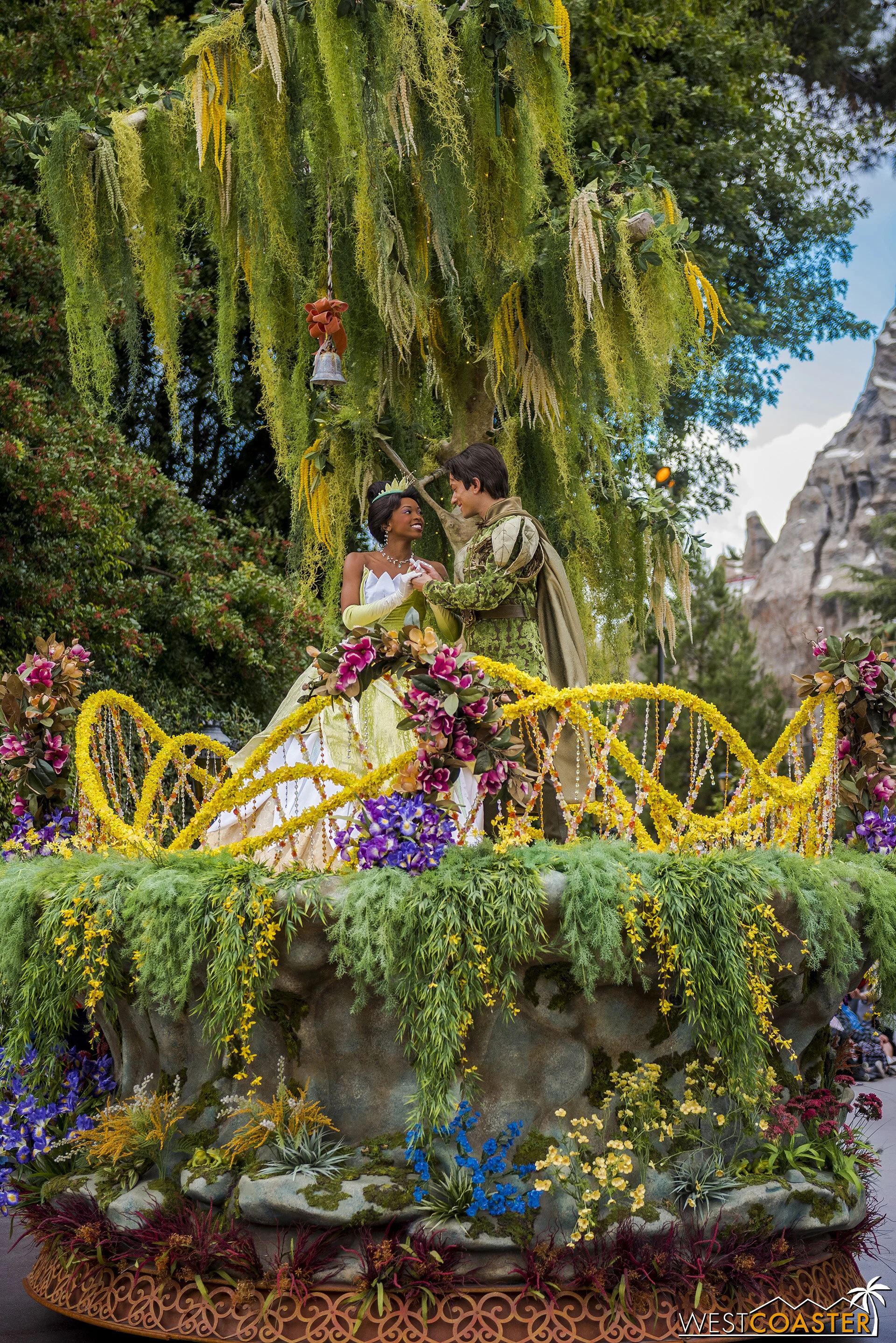 DLR-20_0303-F-Royalty-0000d.jpg