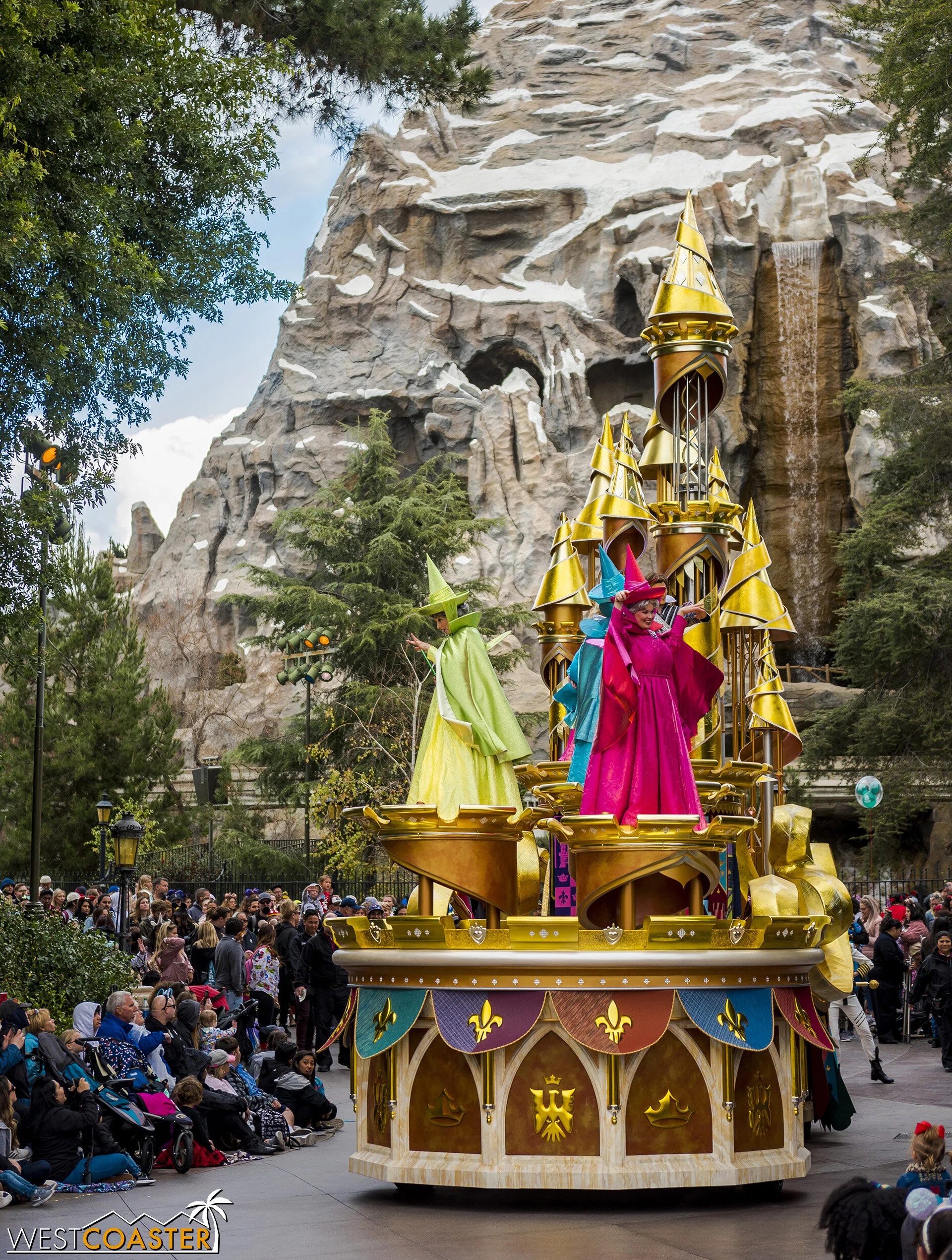 DLR-20_0303-F-Royalty-0000f.jpg