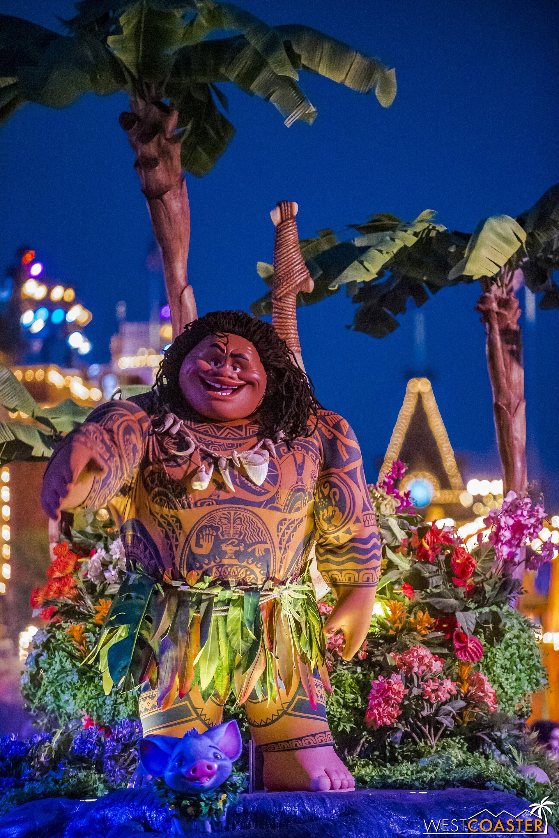  The fog that emanates from Maui’s float is even more prominent at night, as are the colorful, glowing rock symbols. 