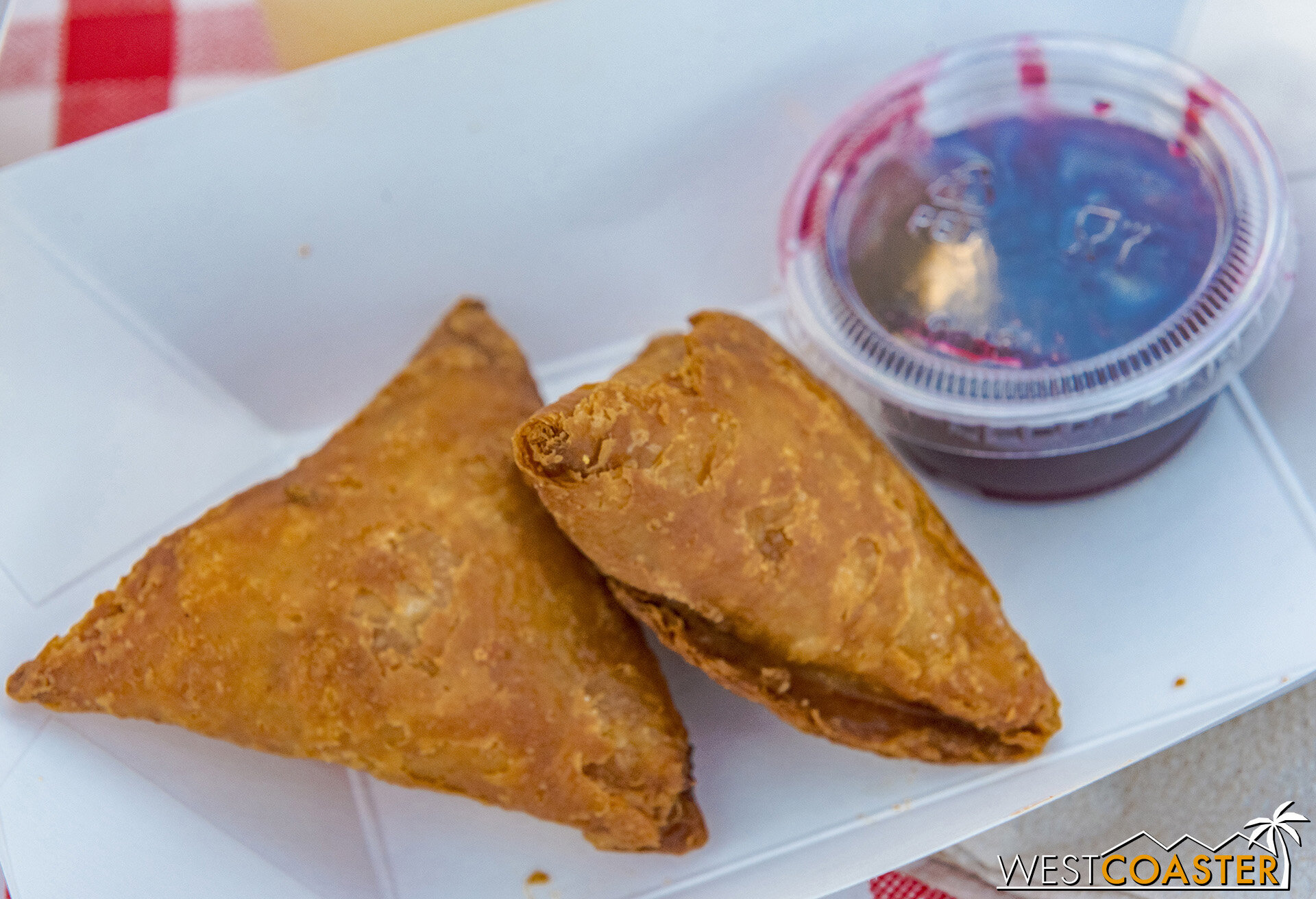  Samosas with Boysenberry Chutney These were also excellent.  Lightly crispy and crunchy, with a nice tart in the chutney.  They were good at the Boysenberry Tasting experience and good here too. 