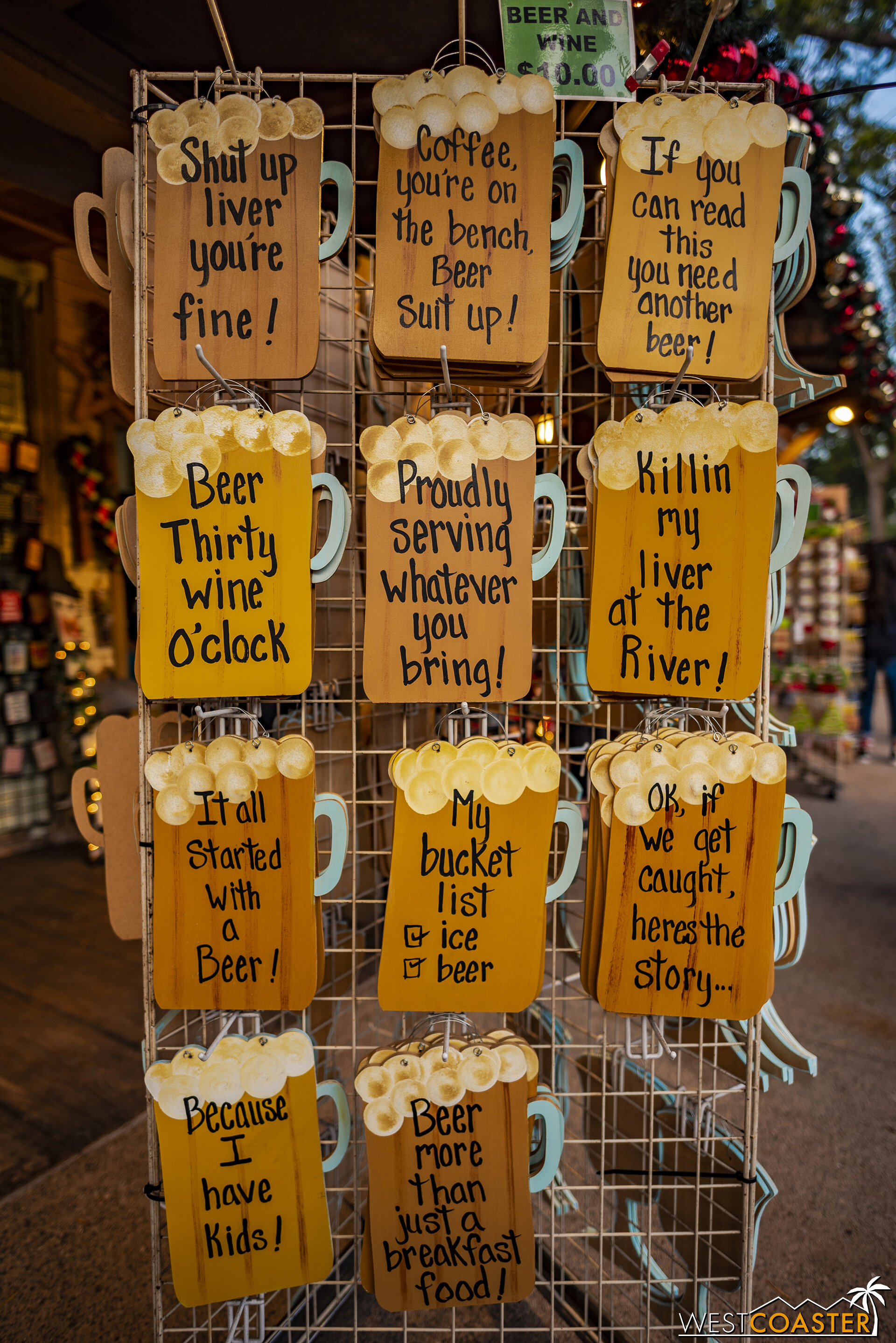  Much of the offerings caters to the homemade / crafty department, with silly, punny mementos and items that definitely show a personalized touch. 