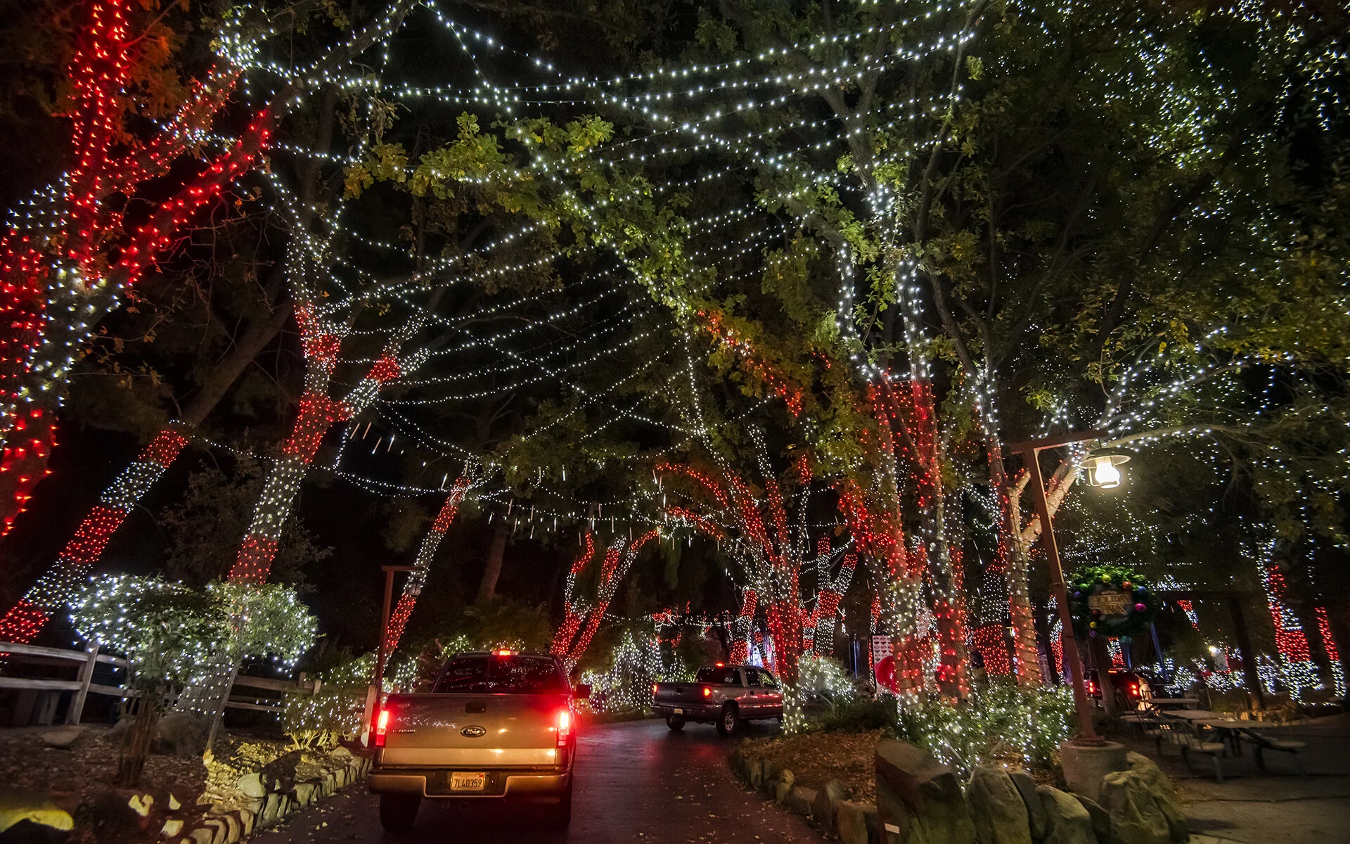 Six Flags Magic Mountain's Holiday in the Park Drive-Thru: 2020