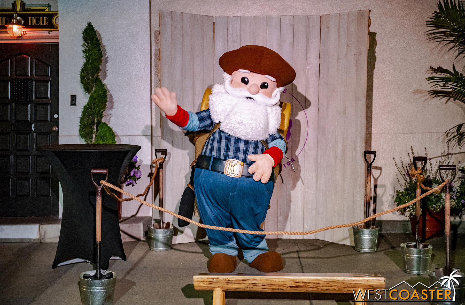  Whittles greets guests across from the Factory Store that Bear-y Tales riders exit into. 
