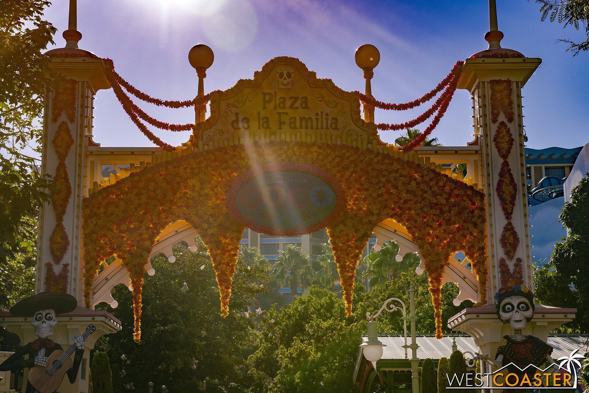  Rounding out our tour is Plaza de la Familia, over by Goofy’s Sky School in Paradise Park. 