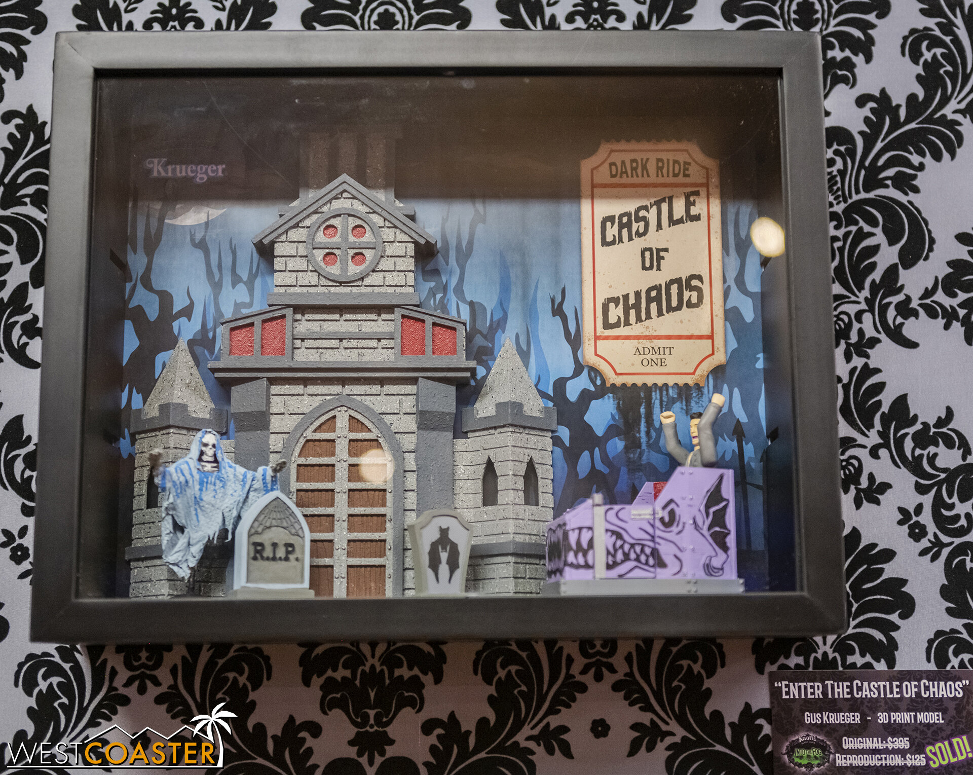  Scary Farm designer Gus Kreuger crafted this great diorama of Dark Ride. 