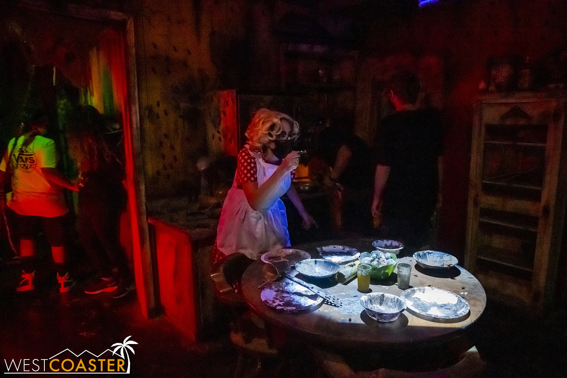Six Flags Magic Mountain Fright Fest 2021: General Review — Restcoaster