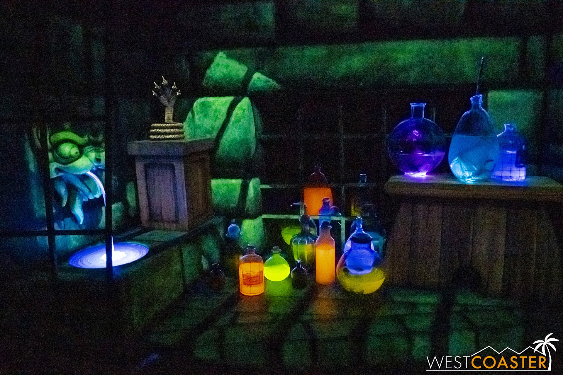  Potions and other dark magic furnishings are more prominent in this redo. 