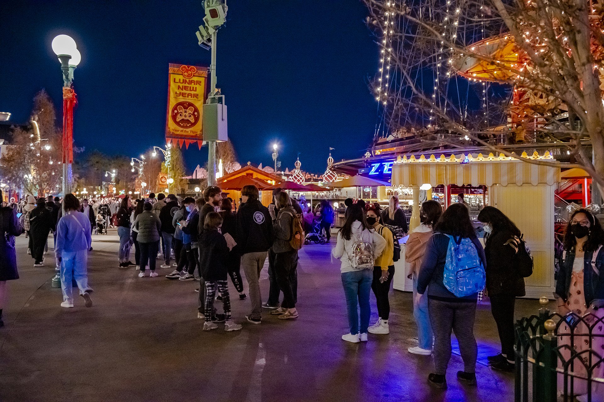  This line was just to order food at the Longevity Noodle Co. and Lucky 8 Lantern booths.   