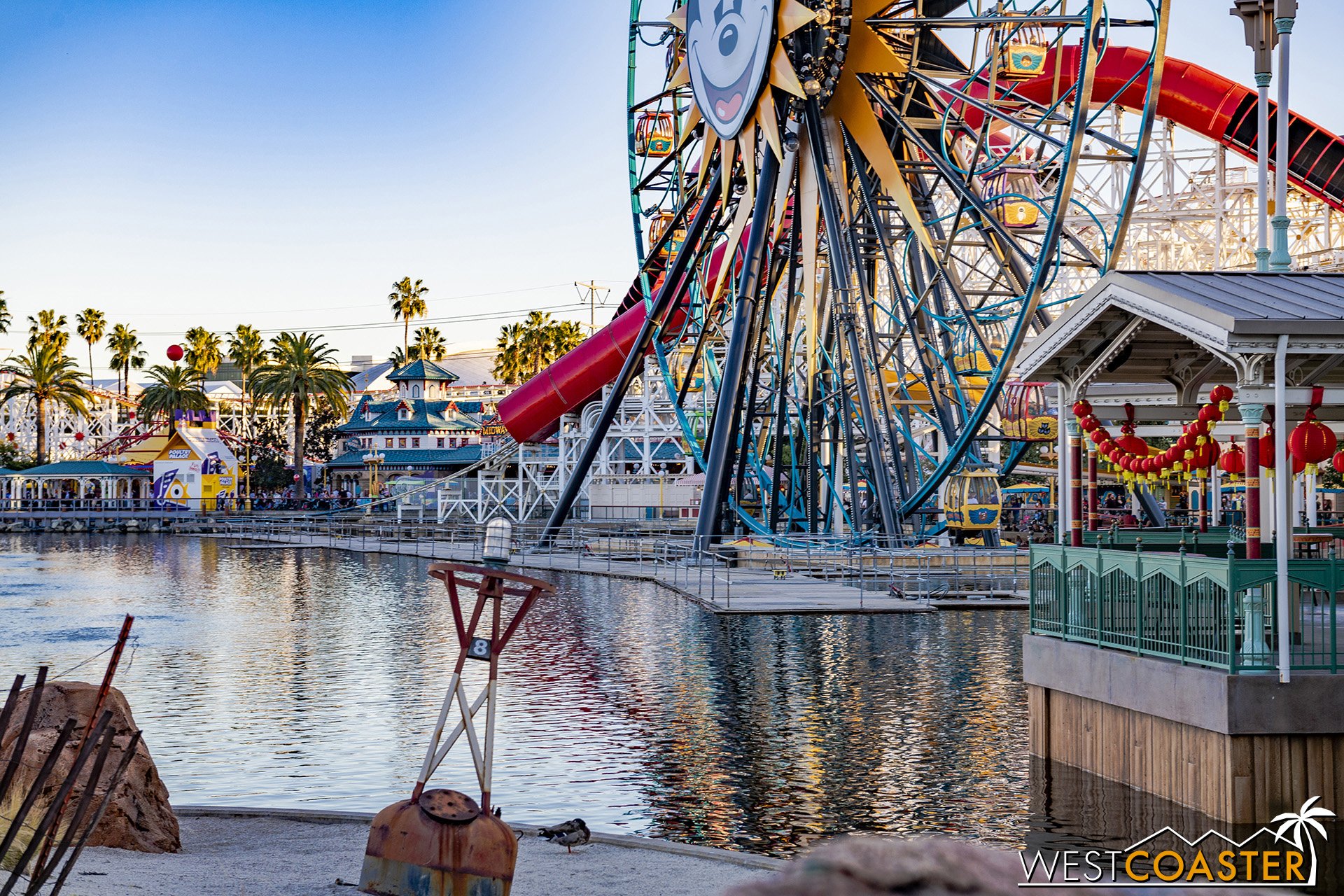  There’s been a platform the past several weeks around the Pixar Pal-A-Round to service the projector towers for World of Color. 