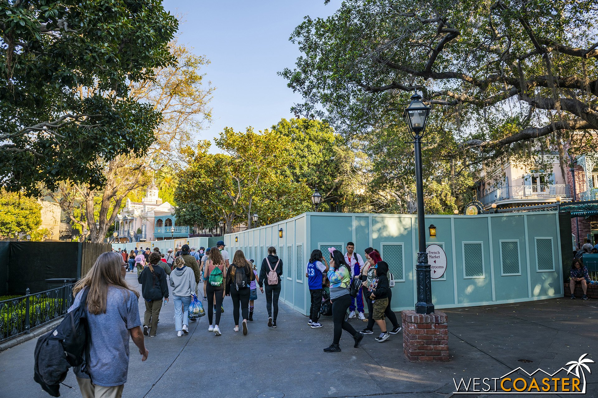  In any case, this should be done before FANTASMIC! reopens, since continuing this then will clog the pathways terribly during the show. 