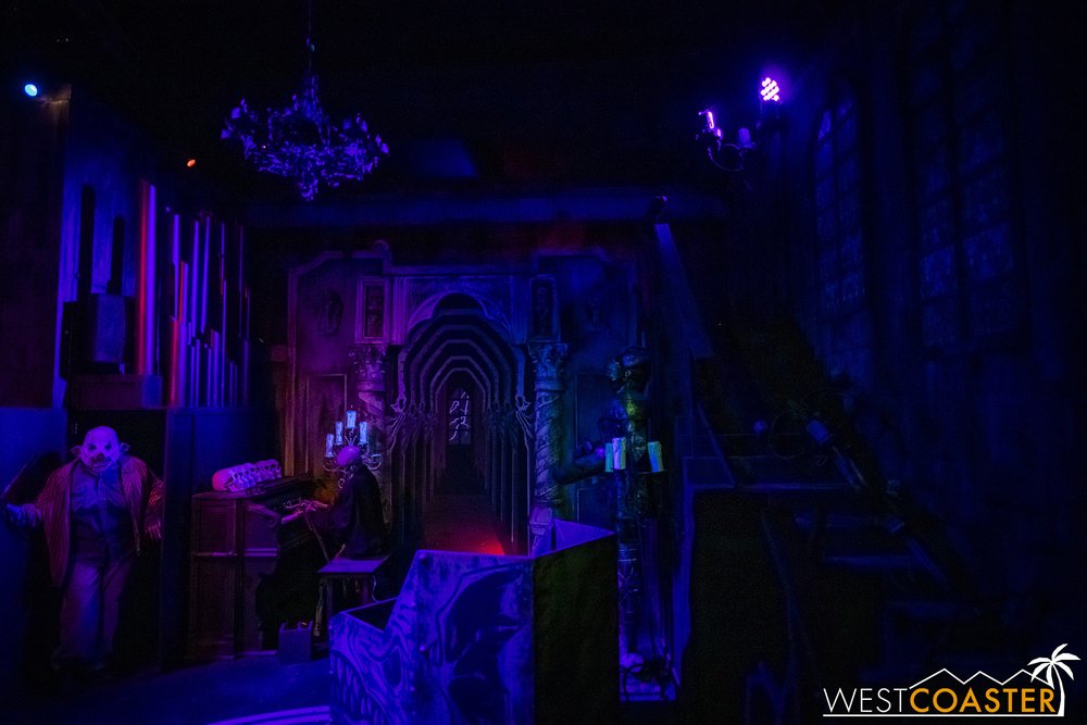 KBF-23_0330-G-DarkRide-0008.jpg