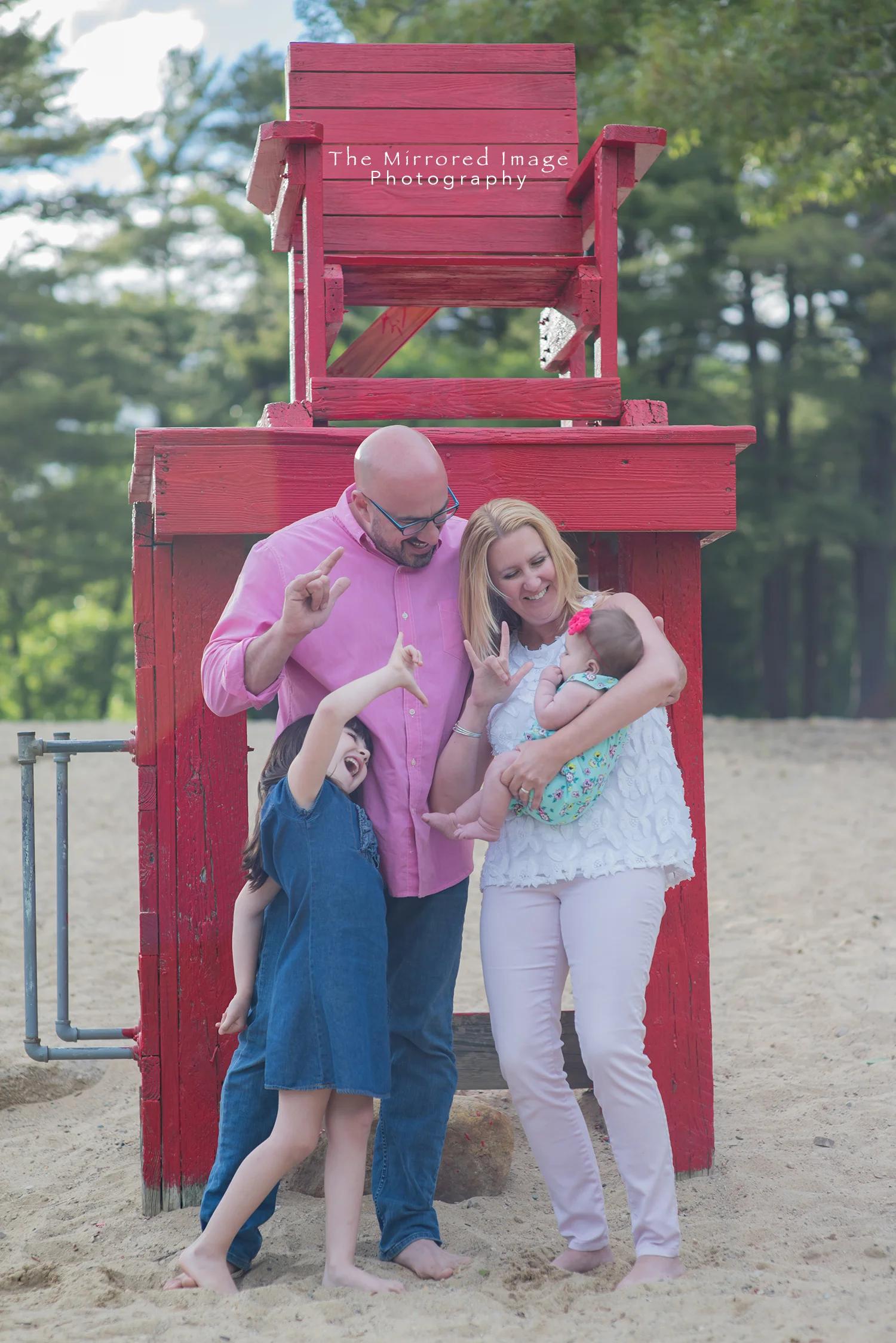 Do you want to see just how fun our family sessions are?