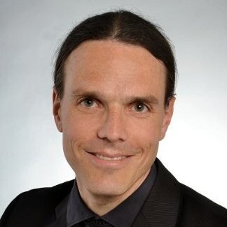Clemens_Schmuck.jpg