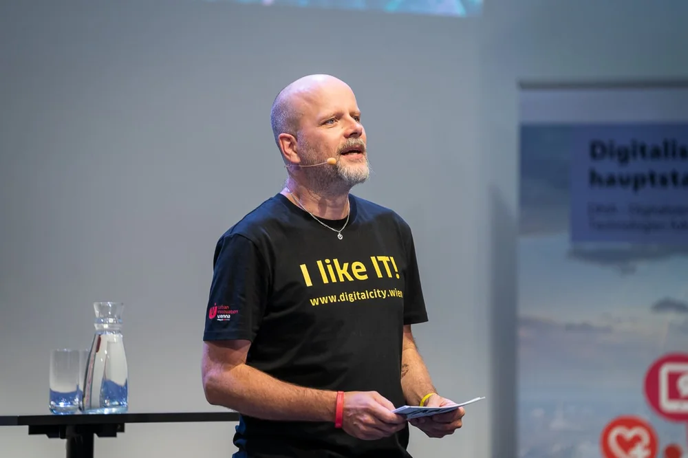 Thom Kunz, moderator / © DigitalCity.Wien/David Bohmann