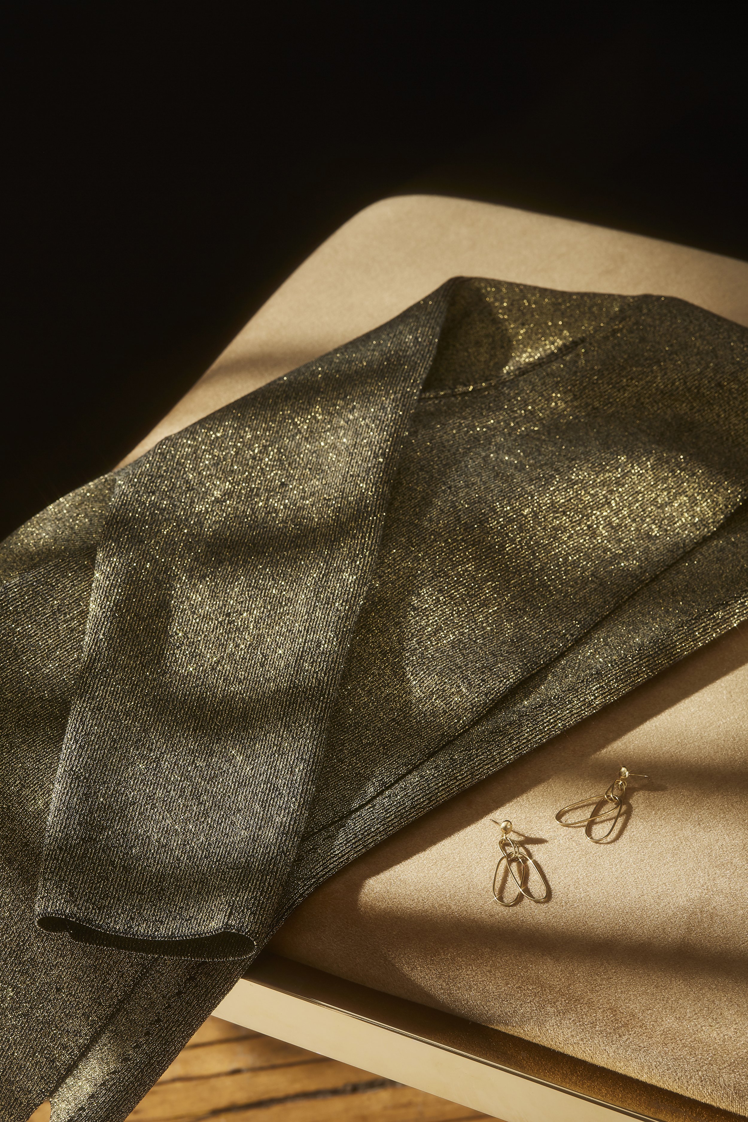 HolidayGift_Gold_StarFilter_160 (1).jpg