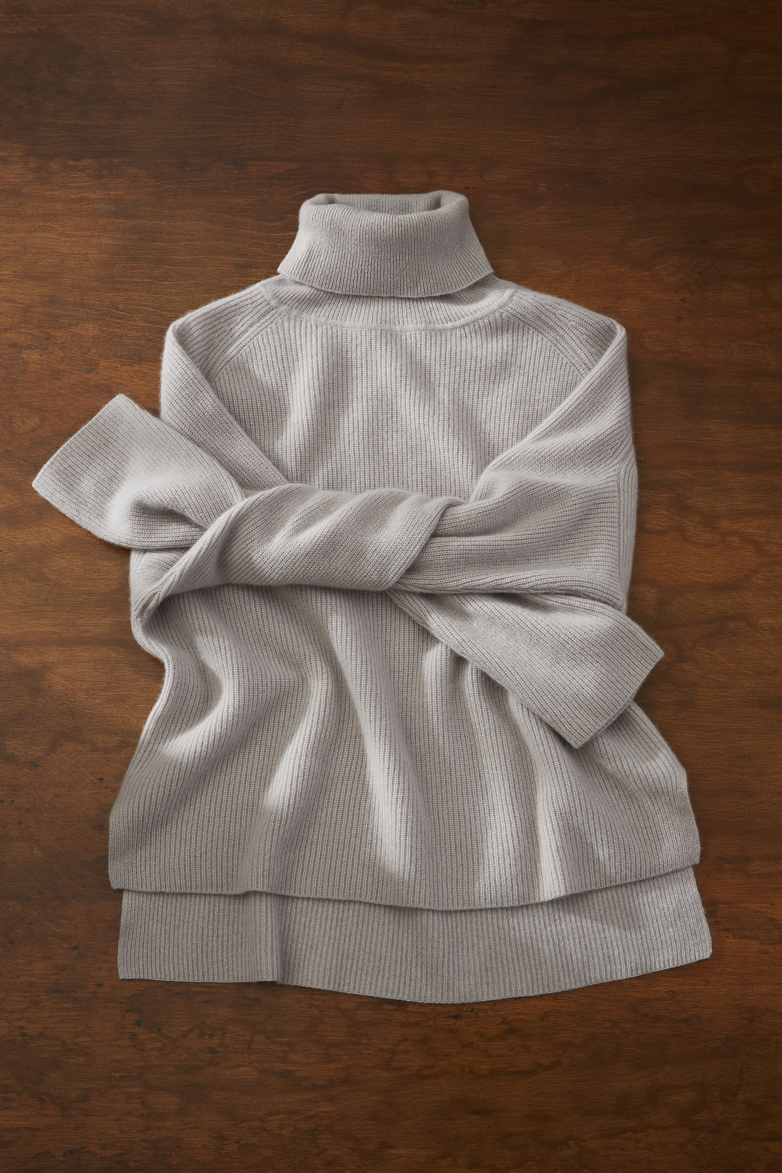 HolidayGift_Sweater_218 (1).jpg