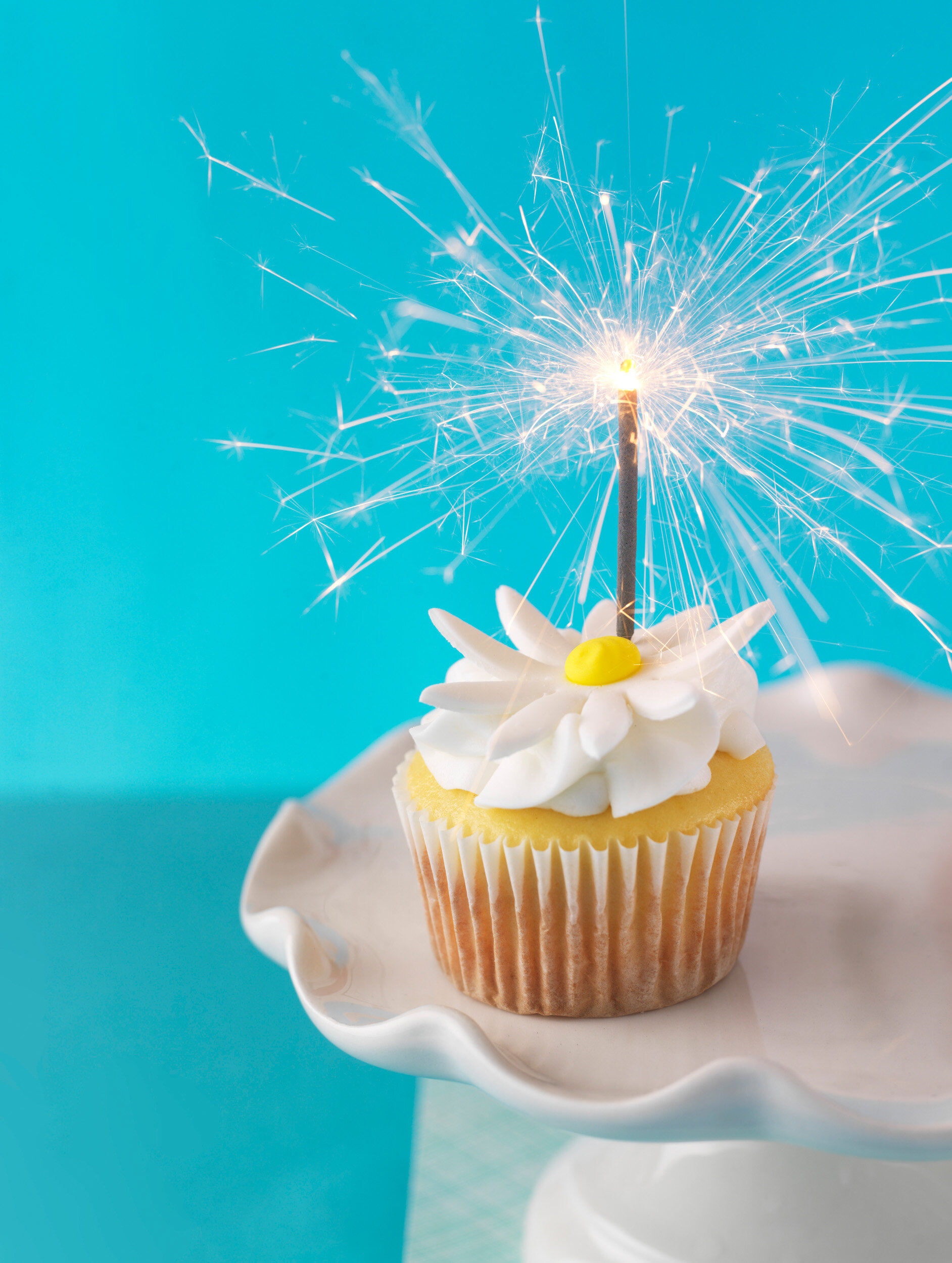 05 Cupcakes+Sparkler_05.jpg