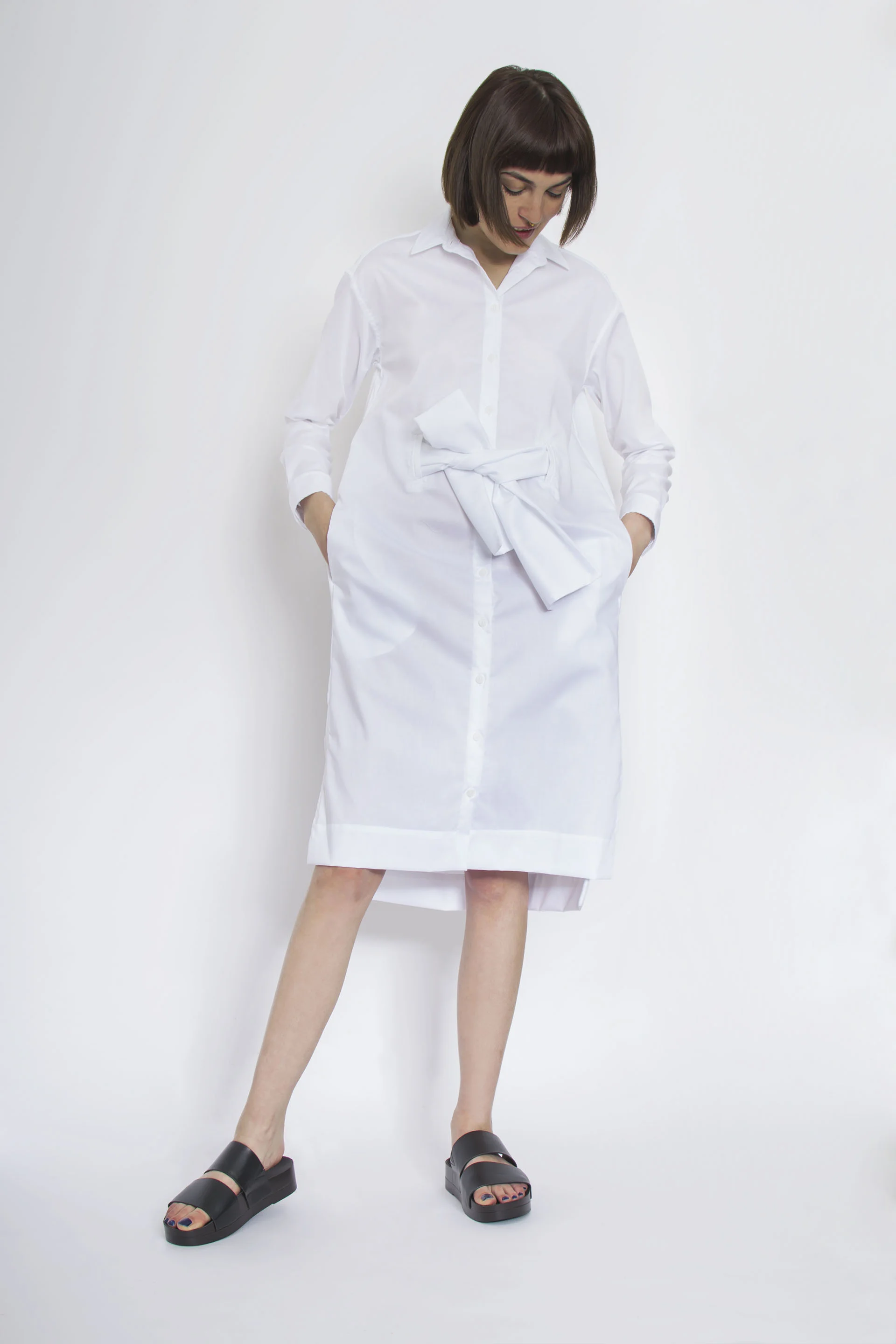 s1-102_white_front.jpg