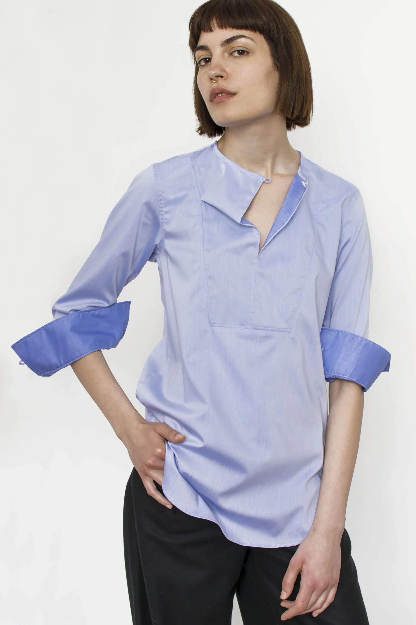 s1-204_blue_closeup.jpg