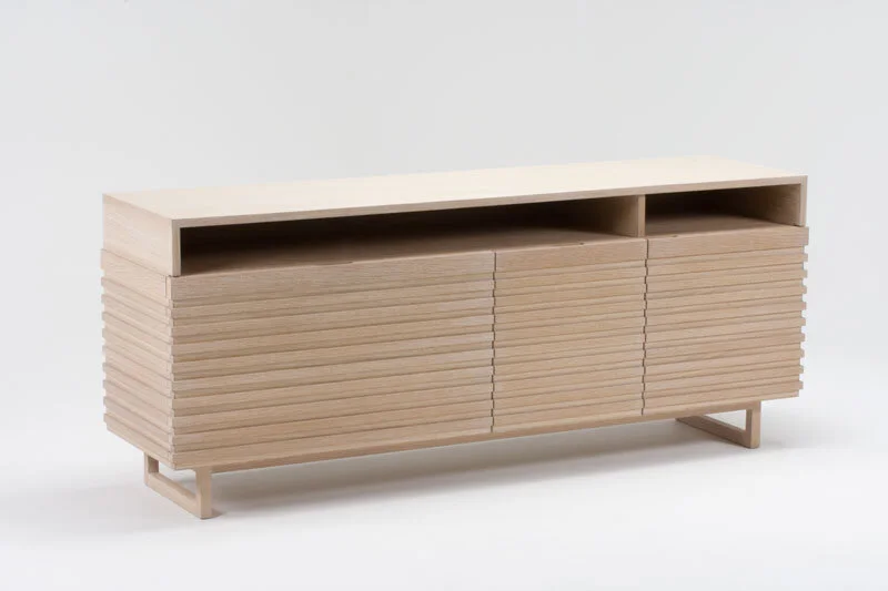 RC Media Cabinet / white oak, brass