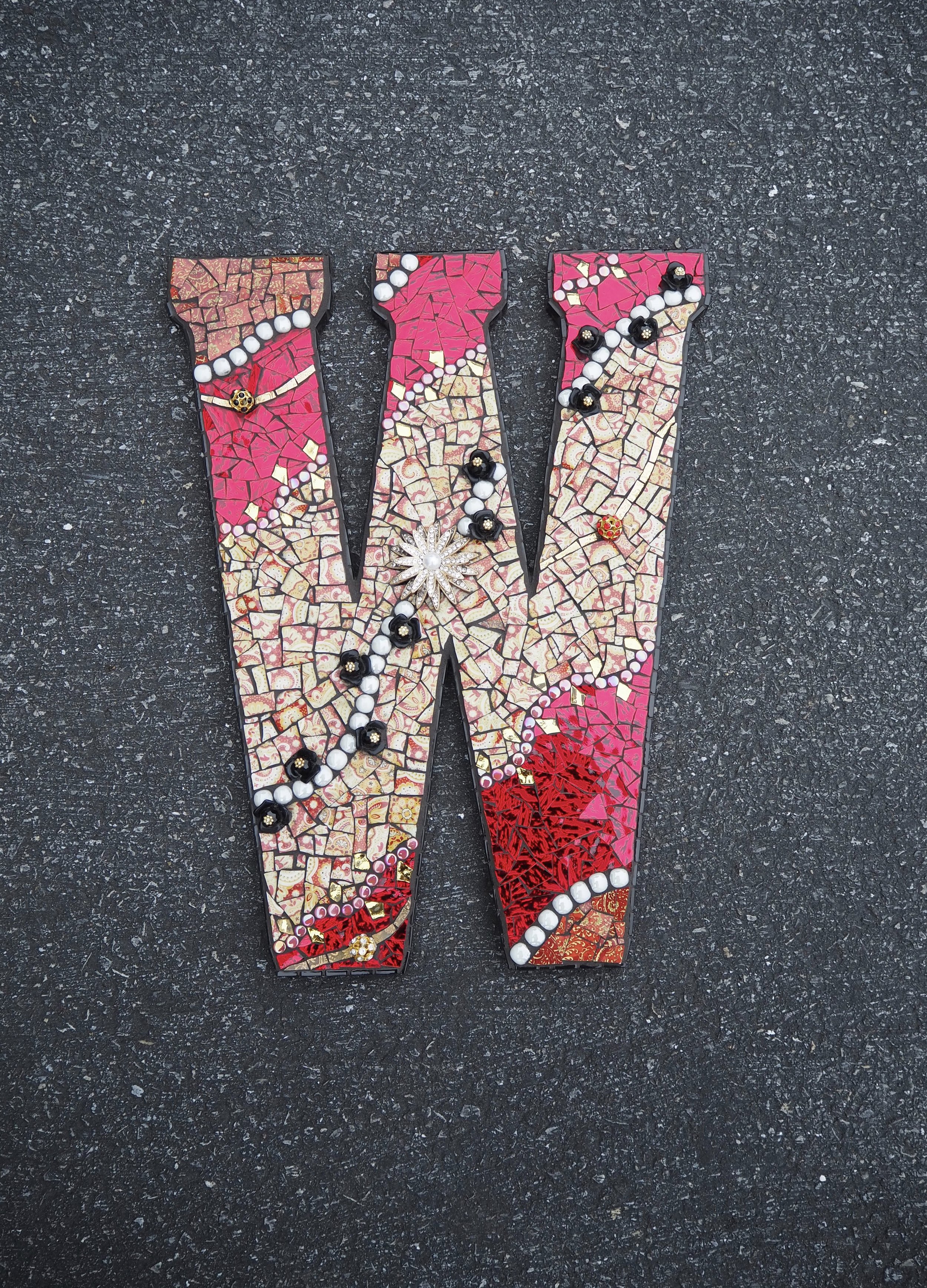 W in Red