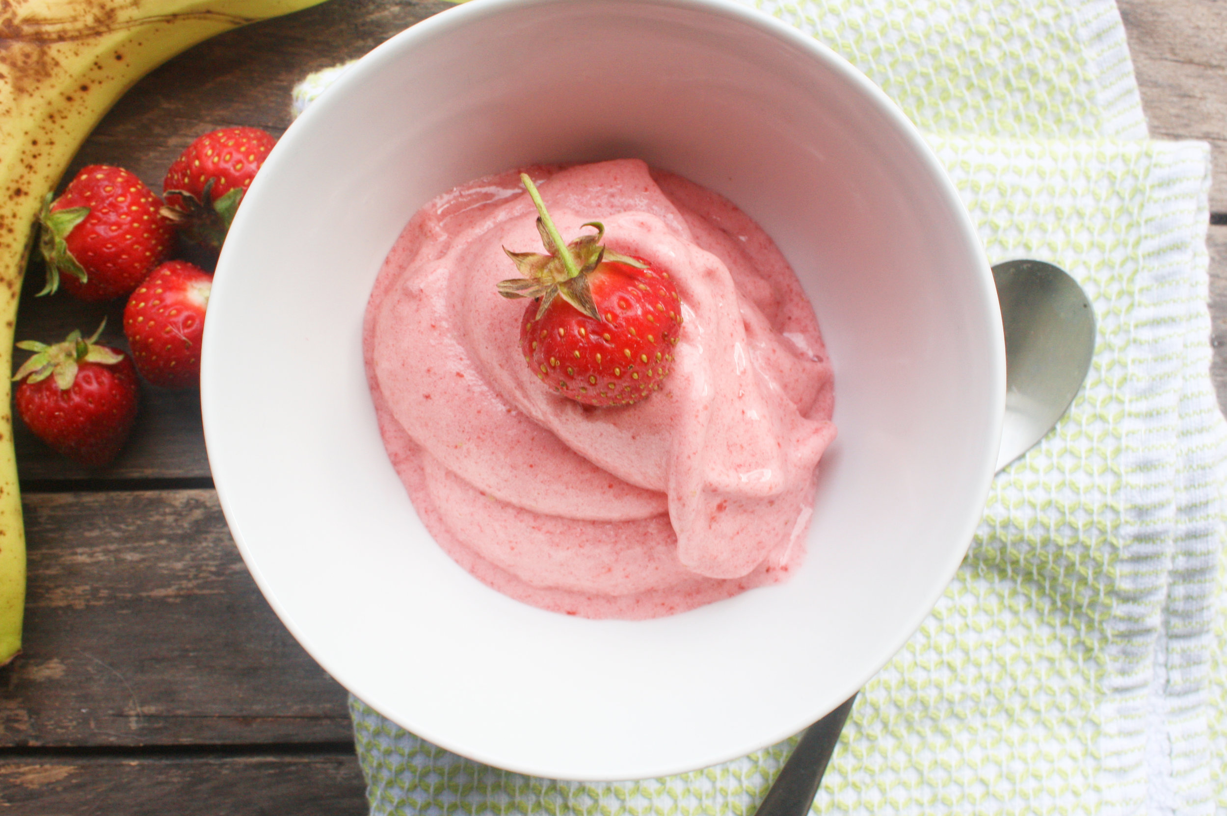 Strawberry Banana Nice Cream