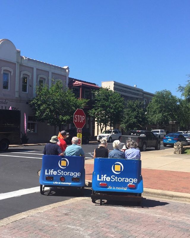 Get outside and enjoy this sunshine today! Downtown tours are running all summer. Catch some Pensacola history on a pedicab! #downtownpensacola #pensacola #pedicabs #tours #upsideofflorida #pedalpower #lifestorage #lifeismoving