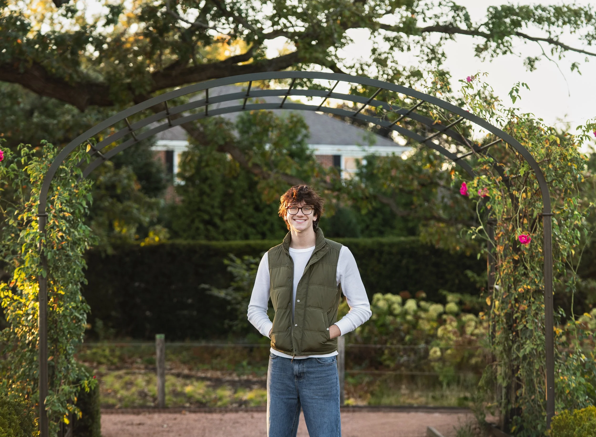 NickSeniorSession'25-16.jpg