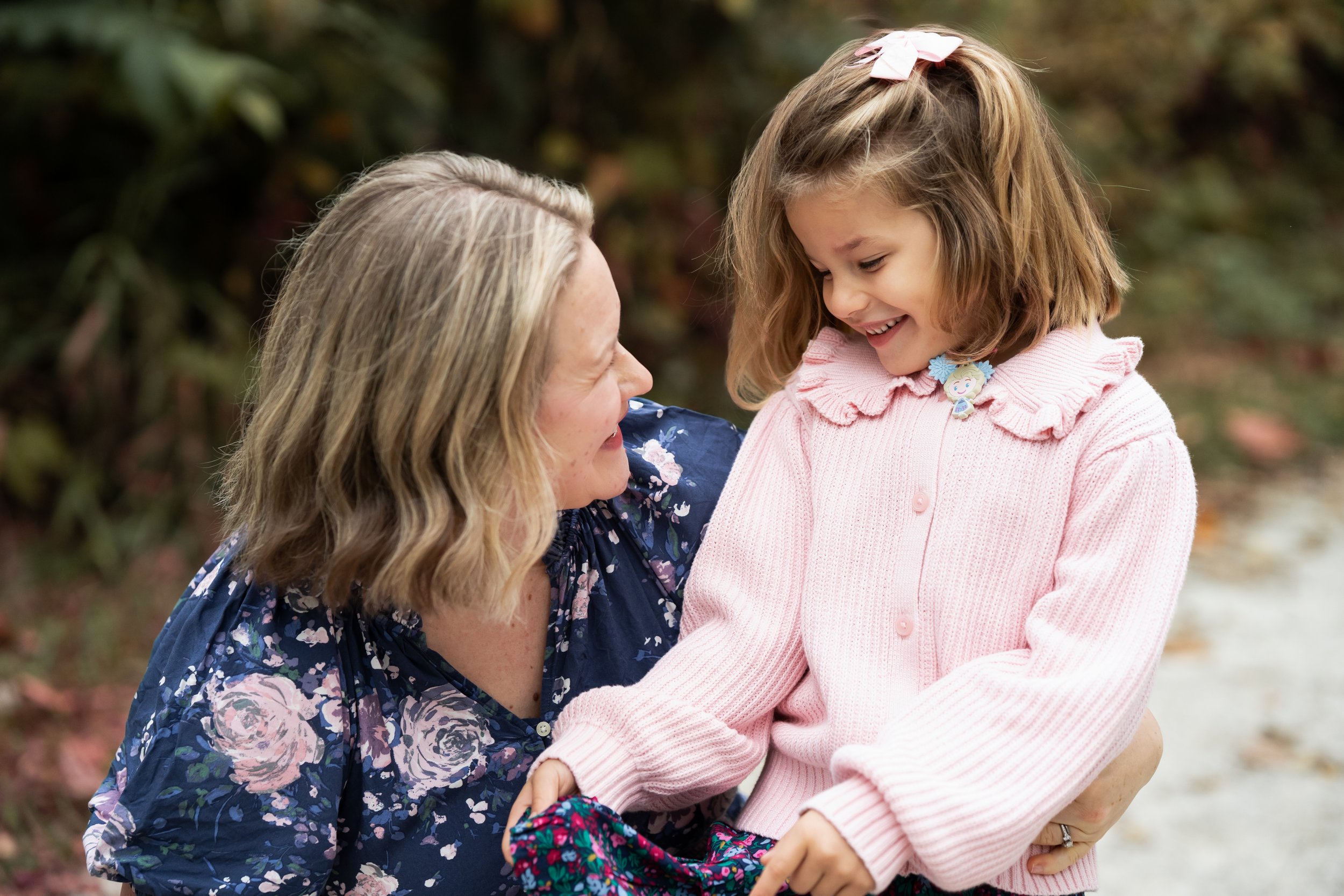 OttFamilyMiniSession'25-18.jpg