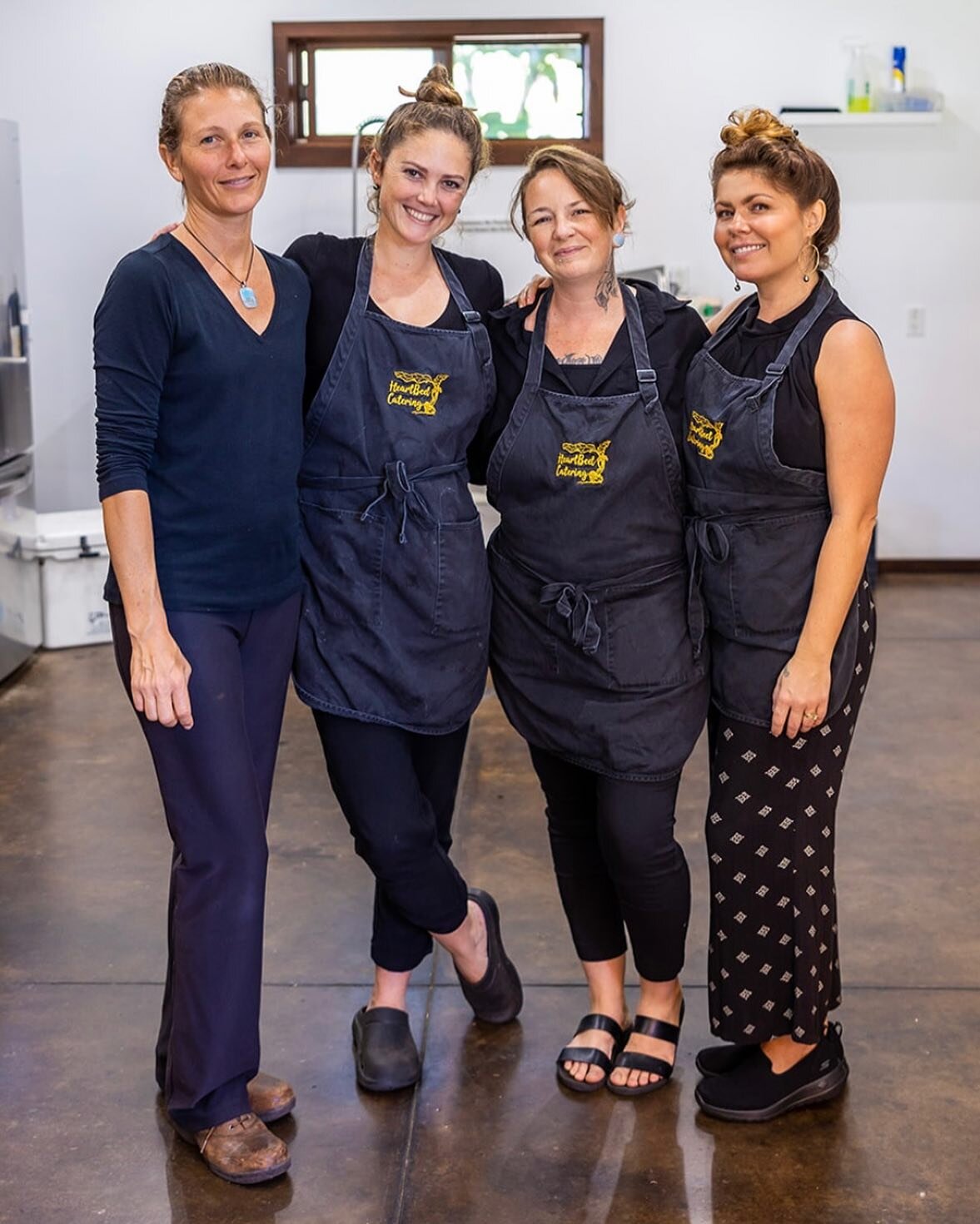 Team work makes the dream work 🙌

@chefkristinasf 
@let__me_feed_you 
@chef_anon_shine 

Thank you for the quick picture of us in the kitchen @emilylehnertphoto 🙏