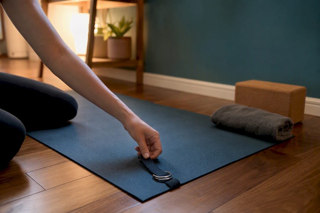 Yoga Mat Set for Home Practice: Studio Recommendation
