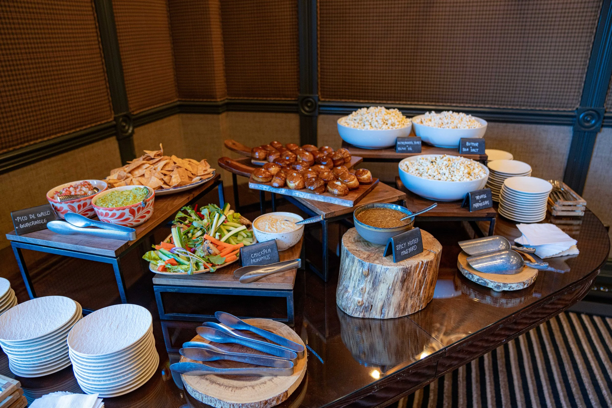 008-2026.02.08 - Hayes Locums Welcome Superbowl Party - LR-502671.jpg