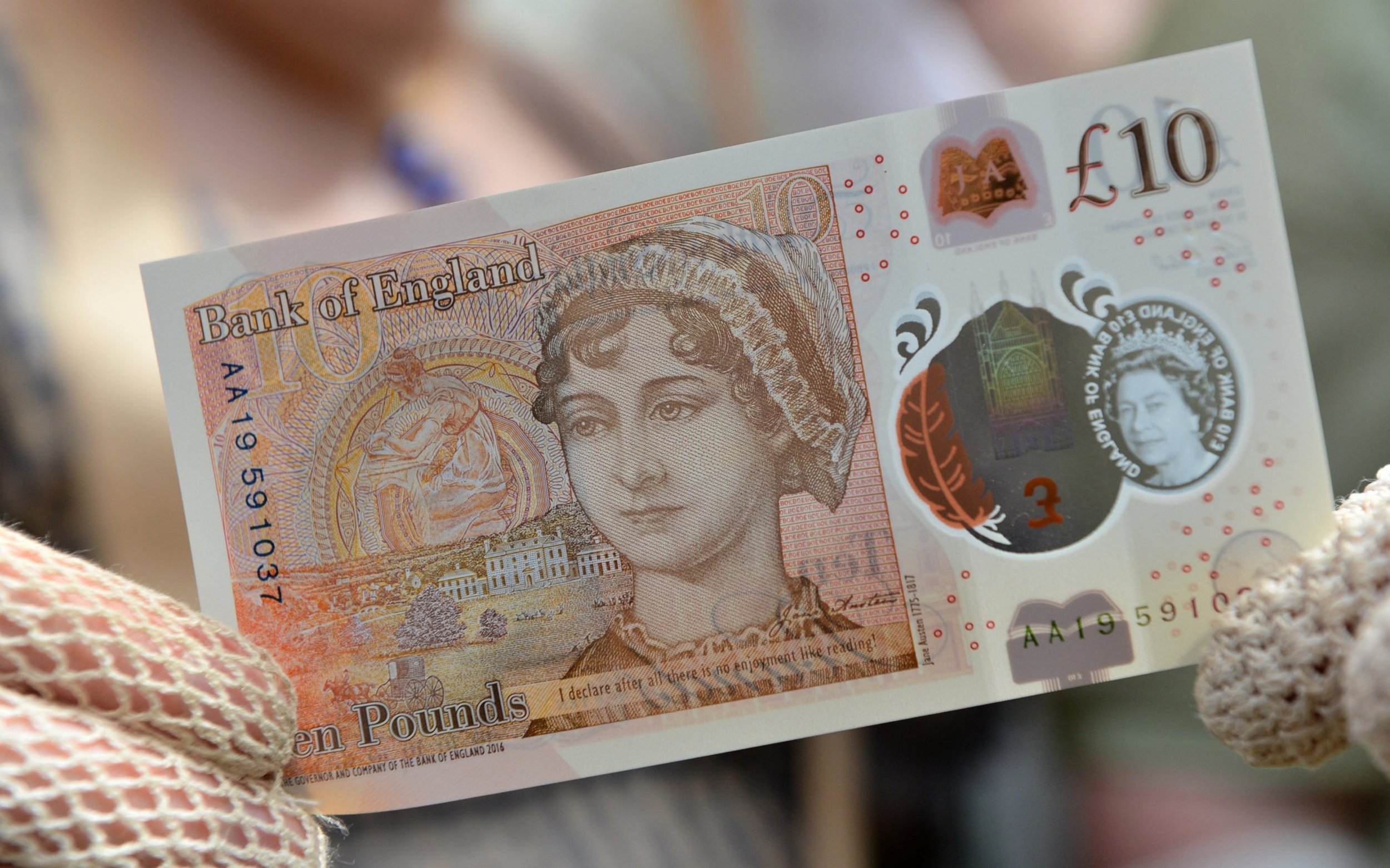 £10 Voucher