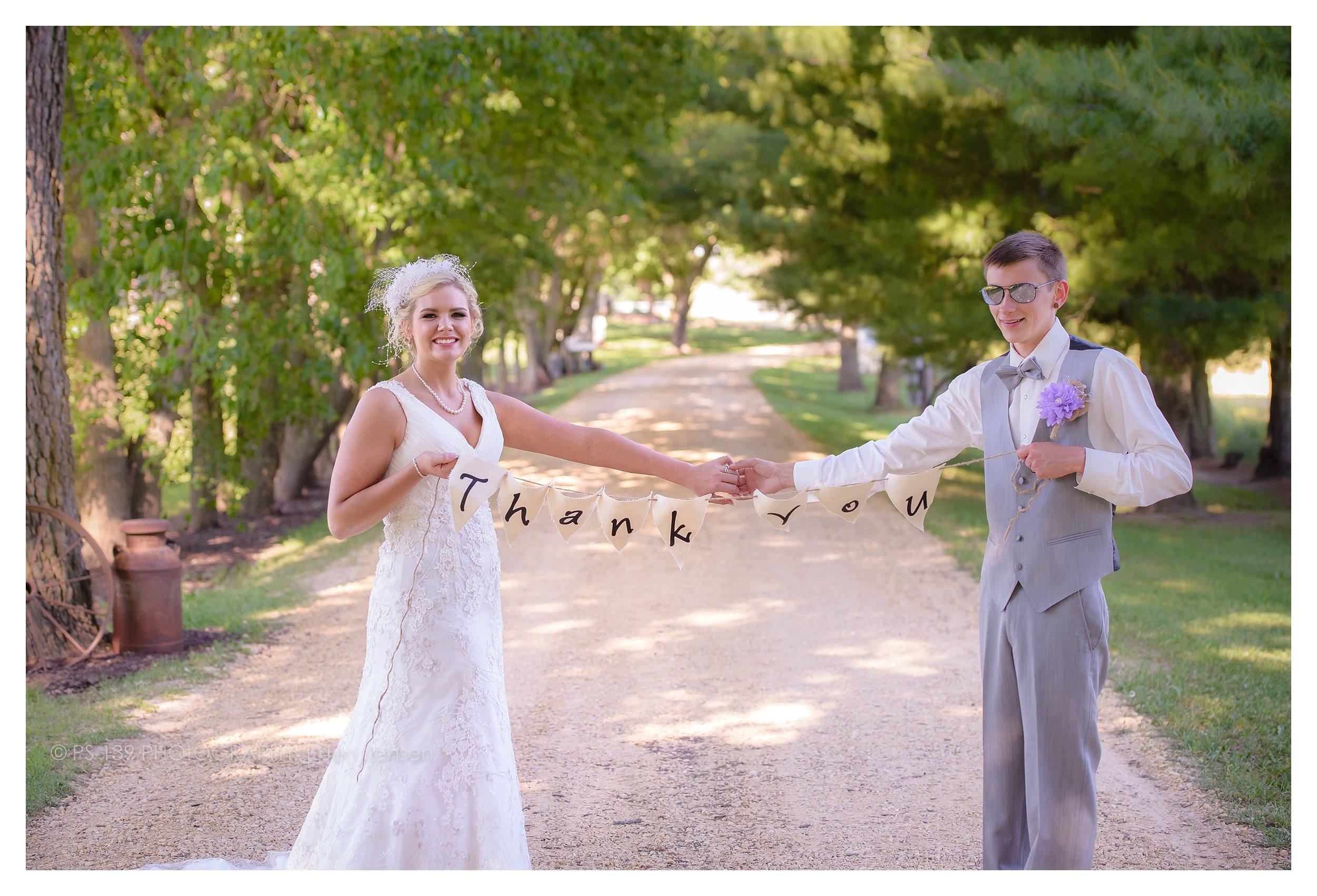 oregon Illinois oak lane farm wisconsin wedding photographer bayfield wi ps 139 photography jen jensen_0233.jpg