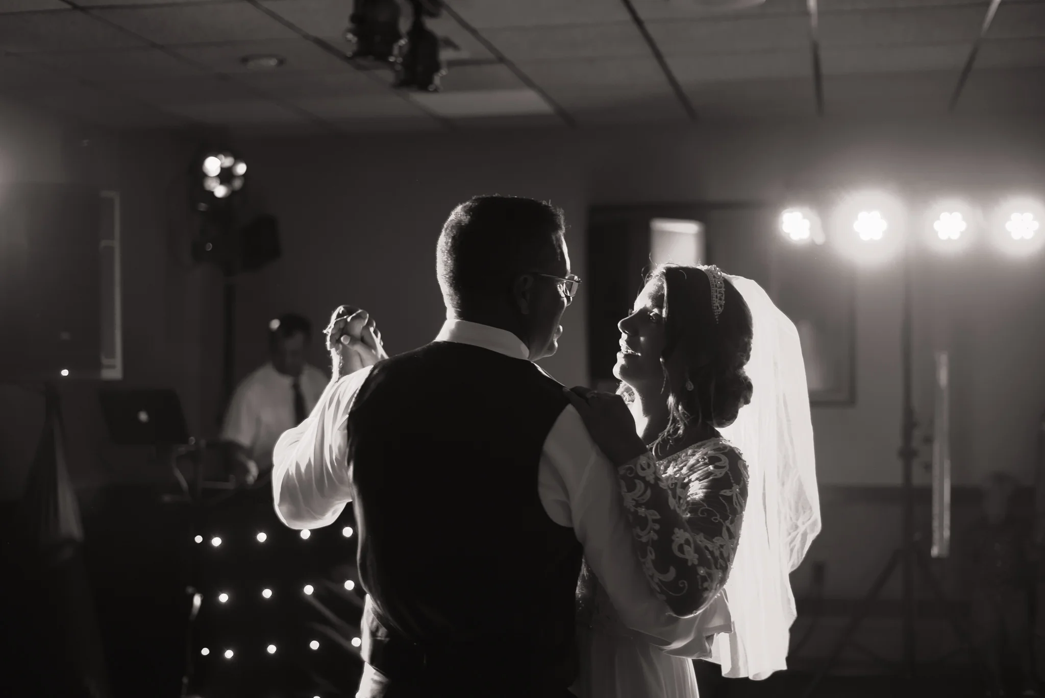 46-ashland washburn wedding photographyDSC_6078.jpg
