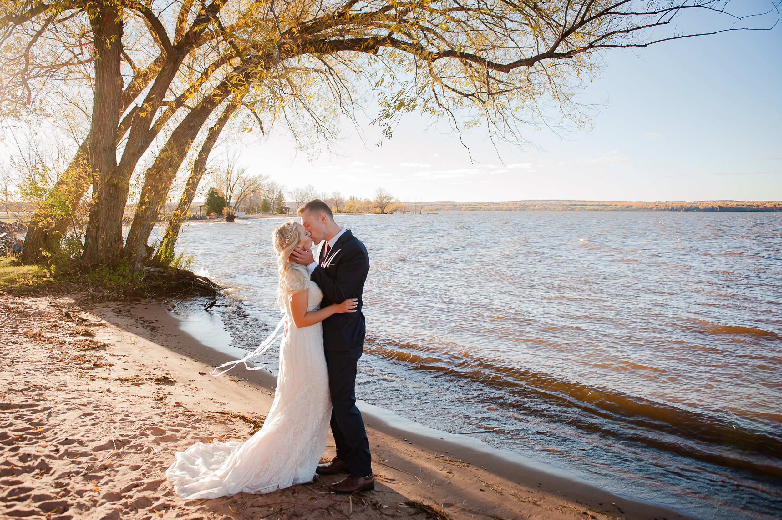 668-700_5502wedding_twin cities_jenjensenphotography.jpg