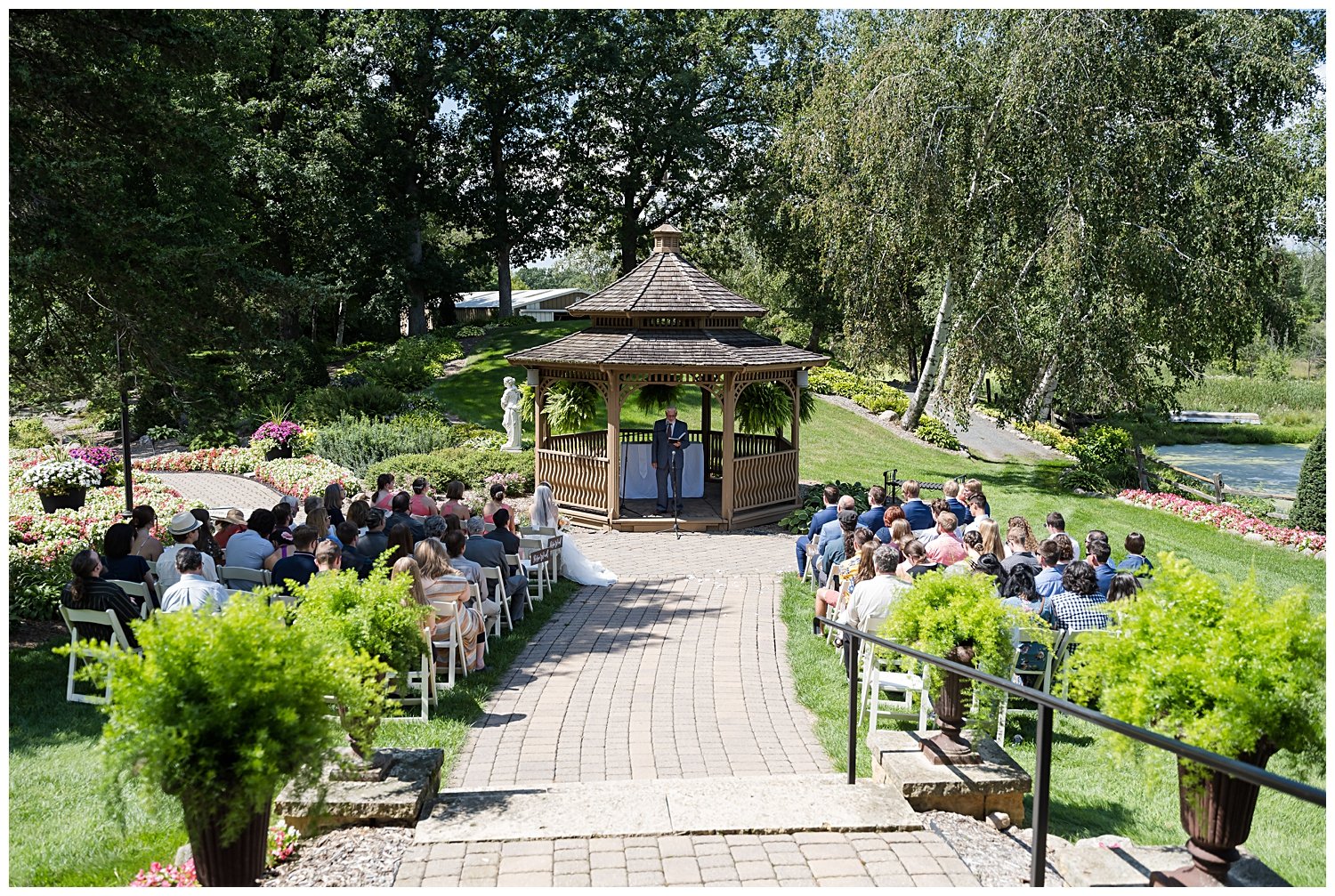 Lindstrom Panola Valley Garden Minneapolis Wedding Photographer_Bayfield Madeline Island beach photographer wisconsin minnesota jen jensen photography rush city center city scandia mora_0040.jpg