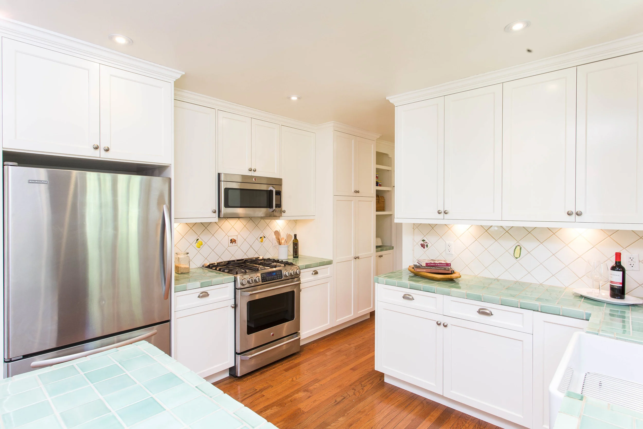 4458 Dundee Drive HsHProd-9.jpg