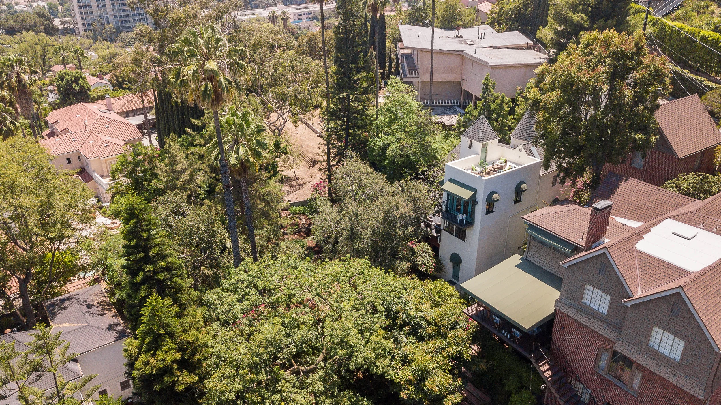 4458 Dundee Drive HsHProd-67.jpg