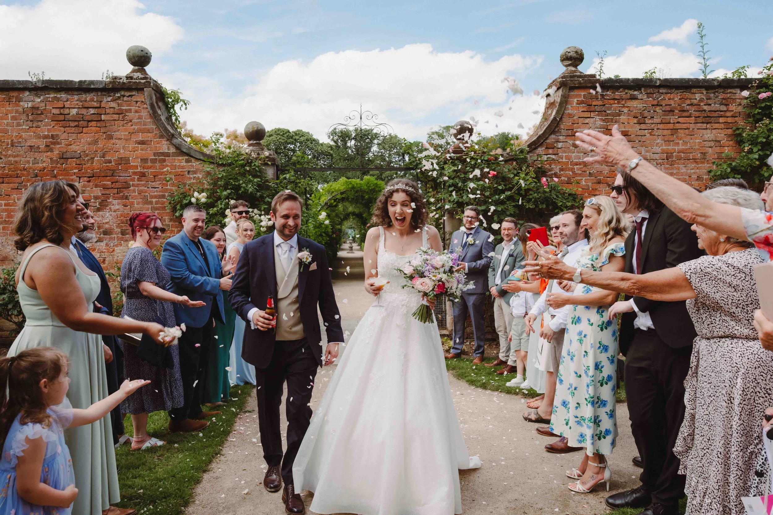 G-ARCHER-PHOTO-THORPE-GARDEN-WEDDING-PHOTOGRAPHER-7115.jpg