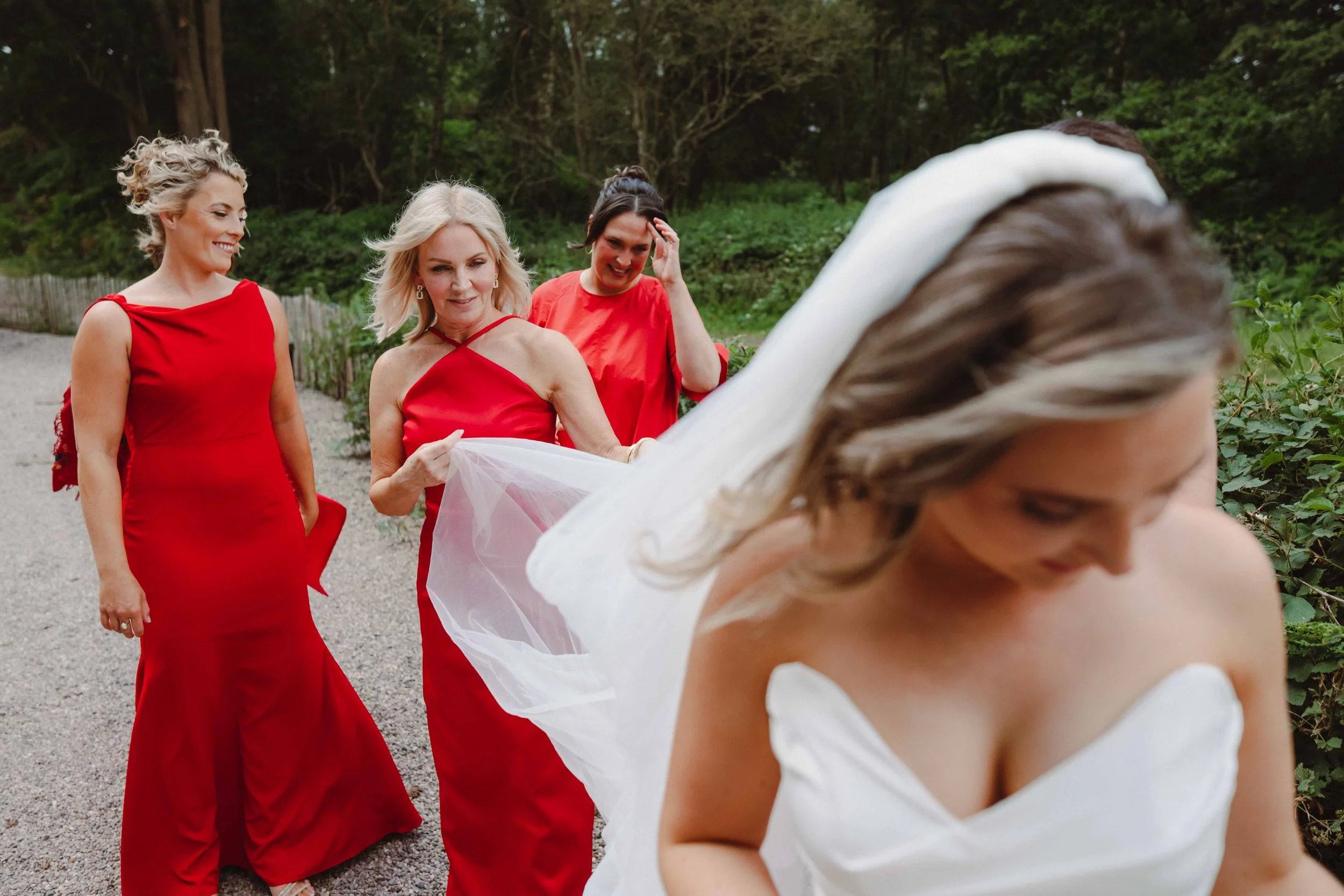 G-ARCHER-PHOTO-BRIDAL-BARN-WEDDING-PHOTOGRAPHER-2-9.jpg