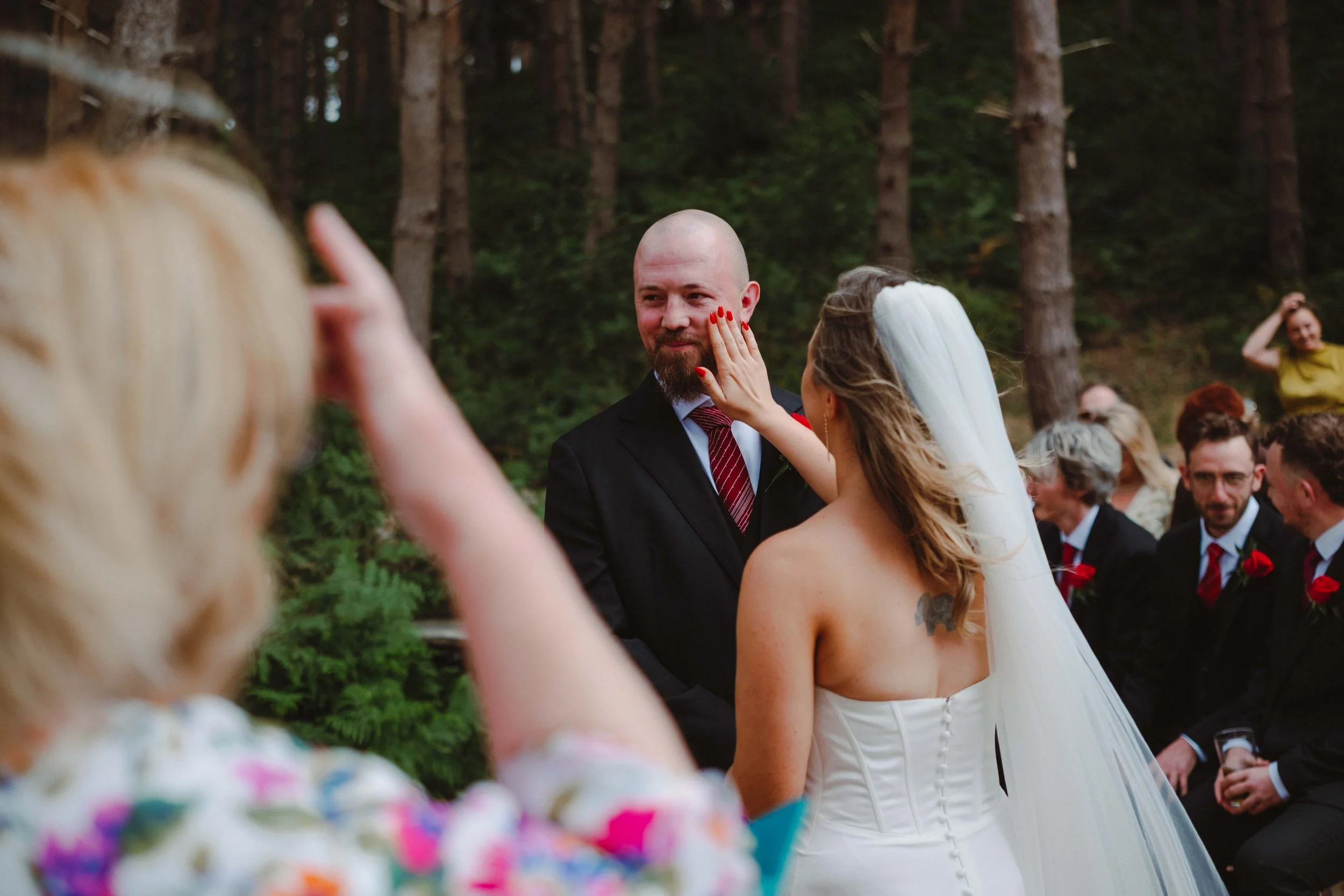 G-ARCHER-PHOTO-BRIDAL-BARN-WEDDING-PHOTOGRAPHER-8039.jpg