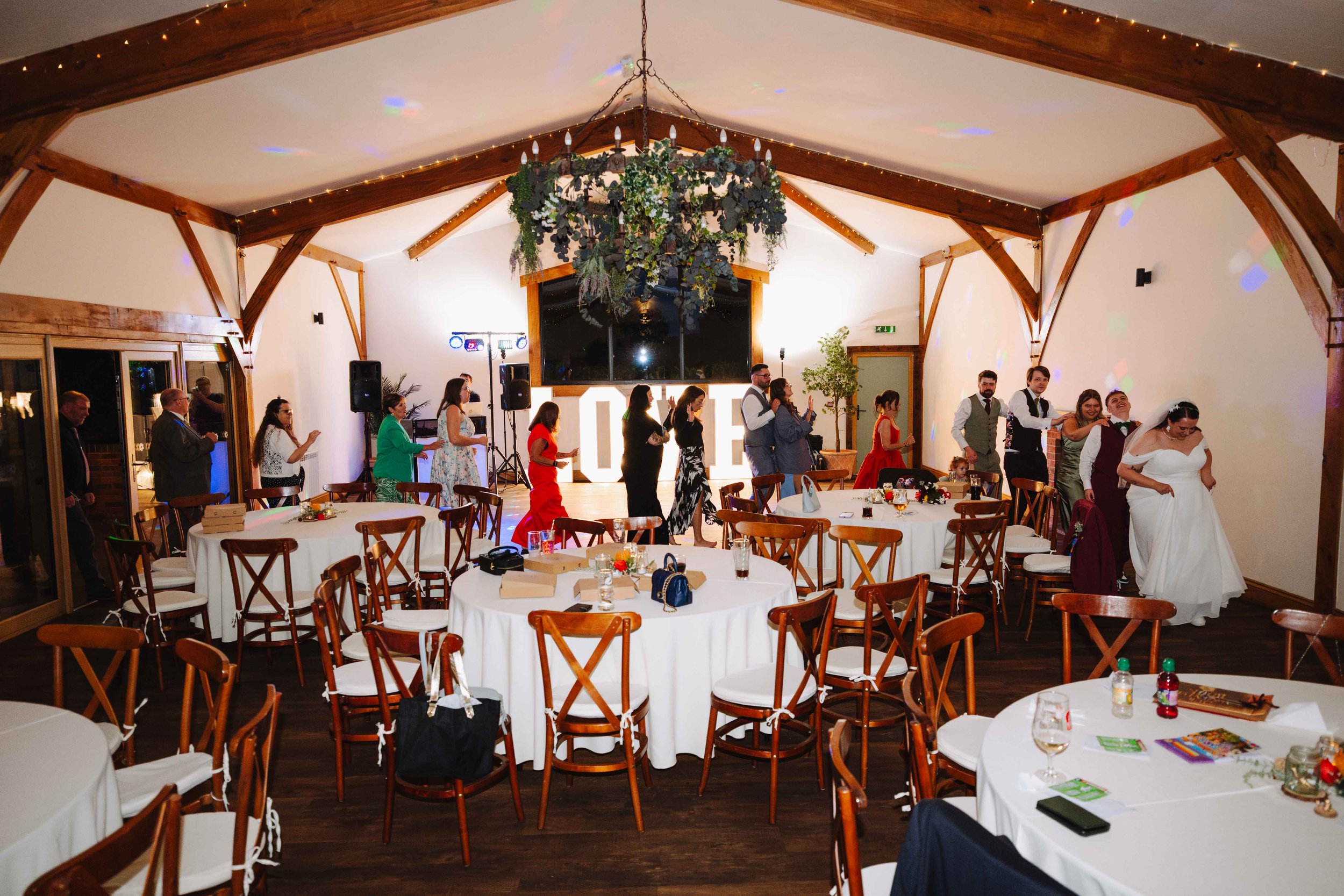 G-ARCHER-PHOTO-COTON-HOUSE-FARM-WEDDING-PHOTOGRAPHY-4089.jpg