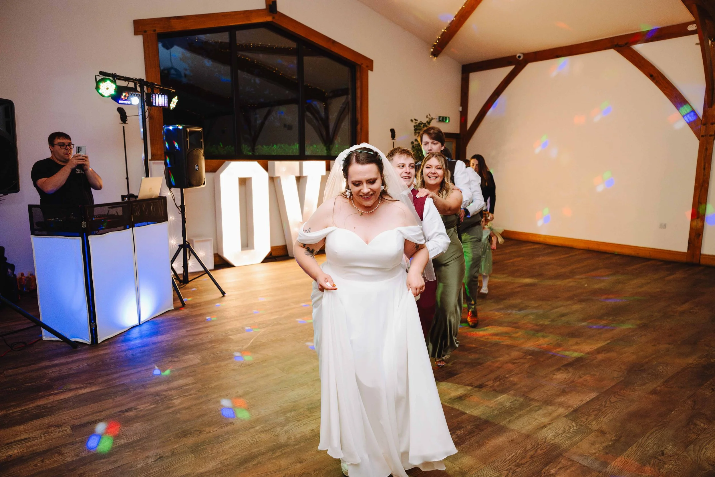 G-ARCHER-PHOTO-COTON-HOUSE-FARM-WEDDING-PHOTOGRAPHY-4061.jpg