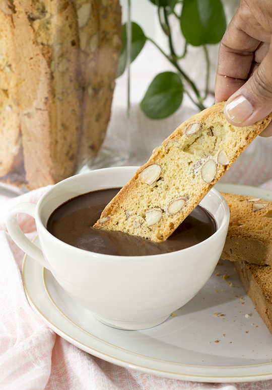 hot-chocolate-and-biscotti.png