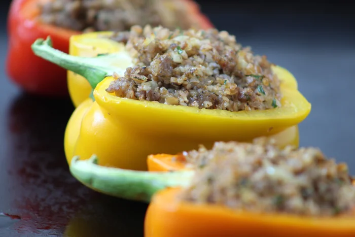 spicey_sausage_stuffed_bell_pepper.jpg