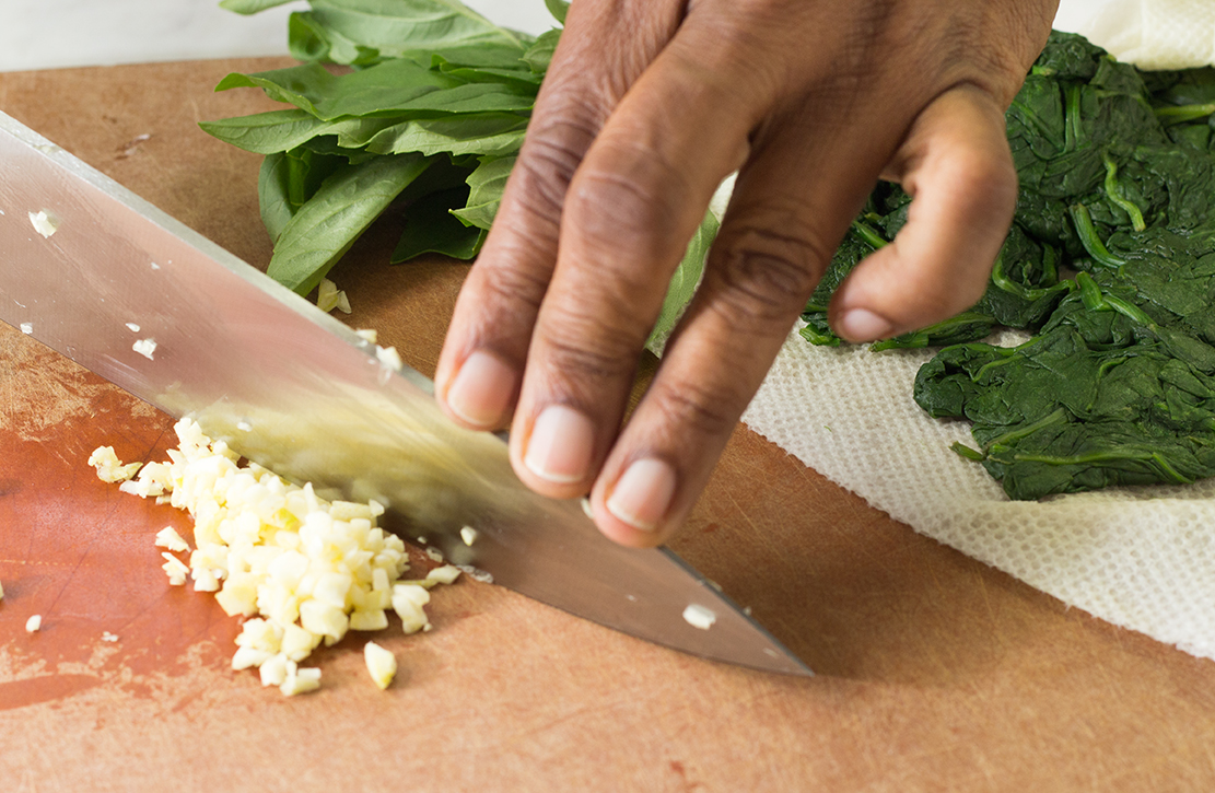 Mince garlic-2641.jpg