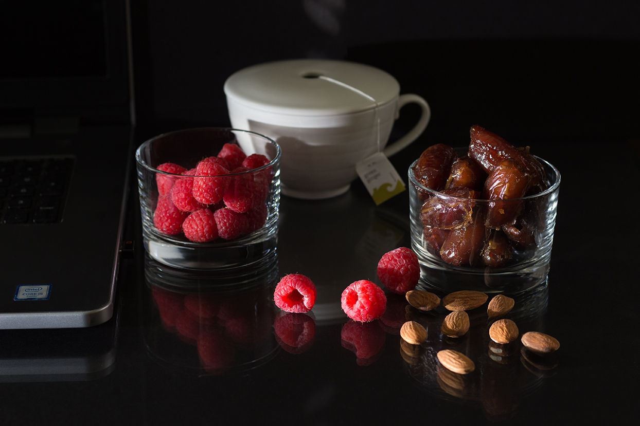 Dates-LemonMartini-Potatoes-3991.jpg